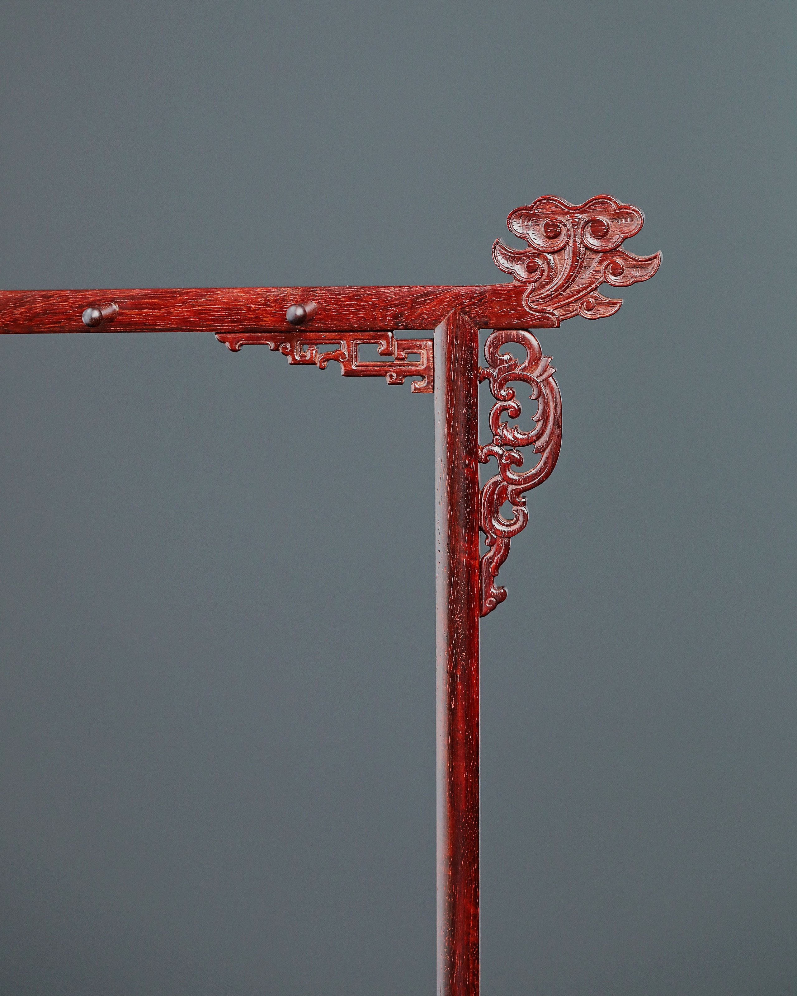 小叶紫檀 祥云纹笔架、笔挂