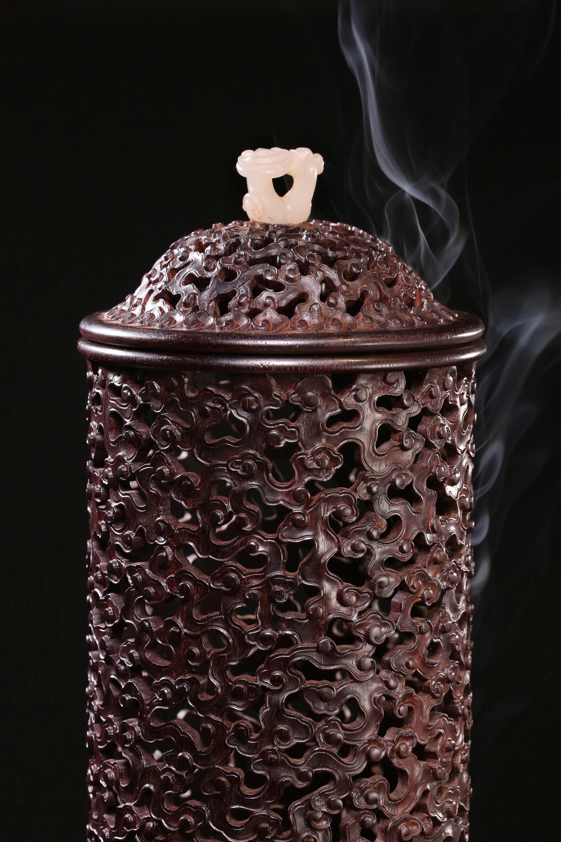 祥云香炉