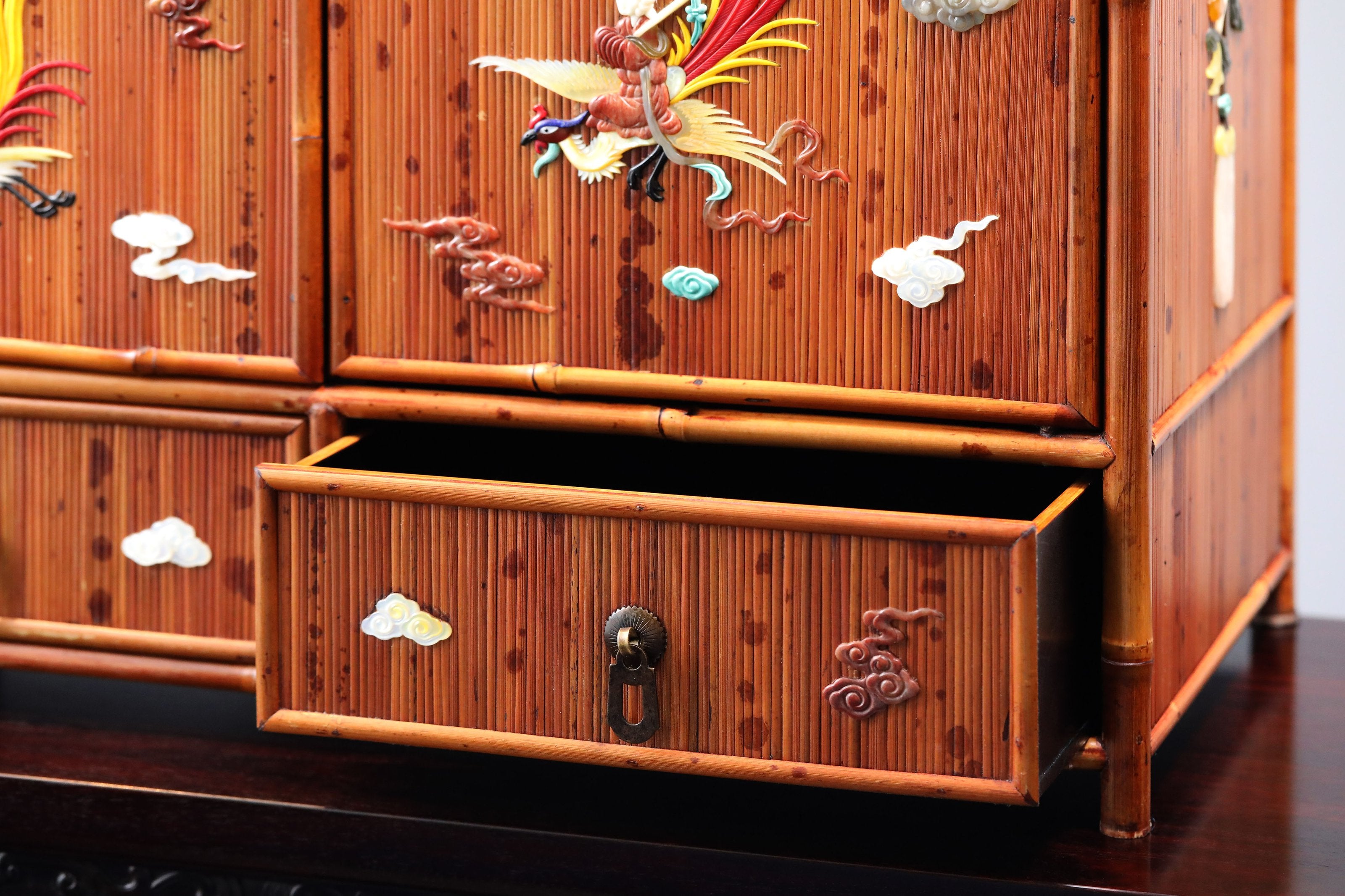 湘妃竹百寶嵌仙人騎鳳茶櫃