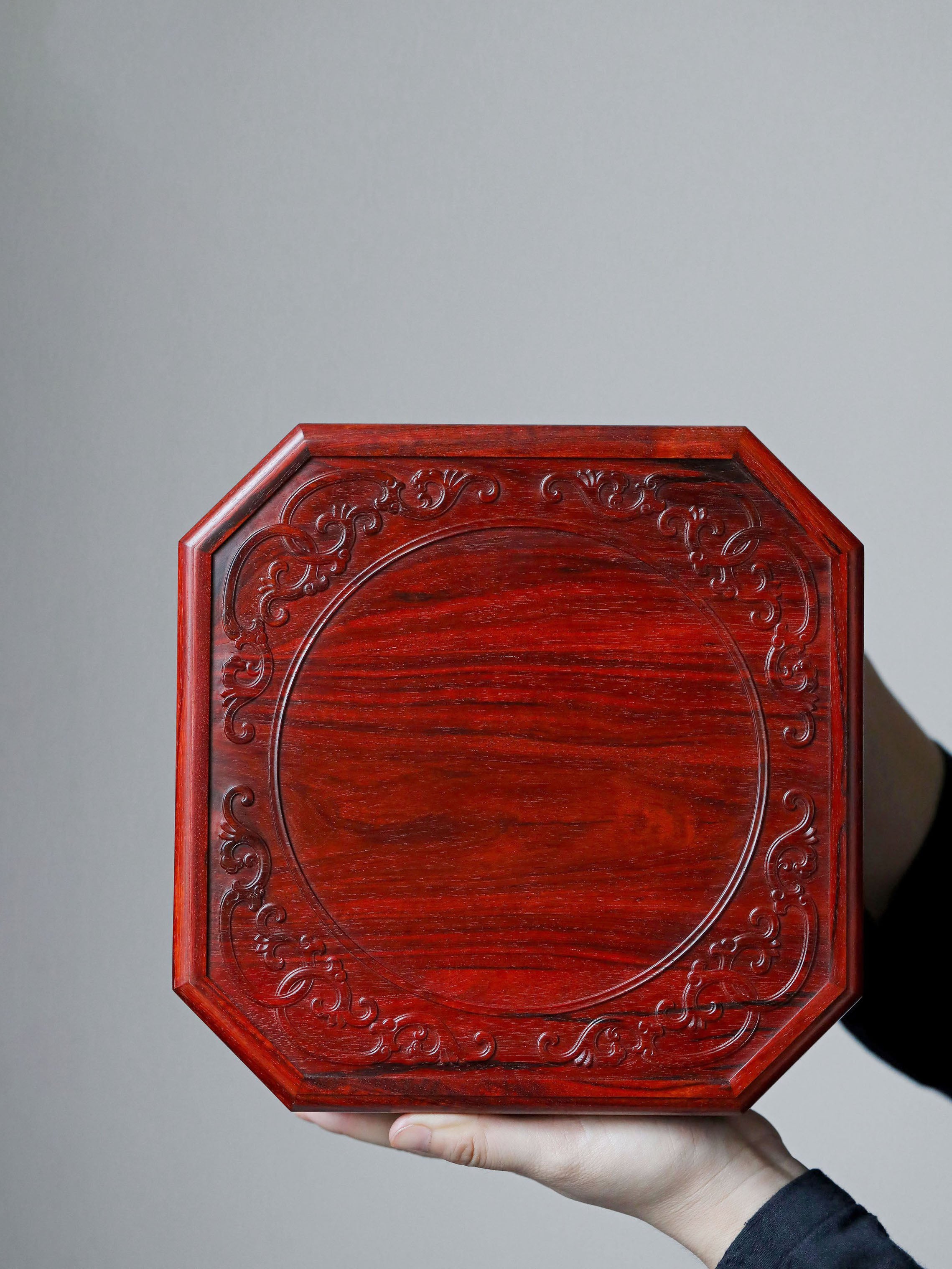 小叶紫檀三层八角茶盒