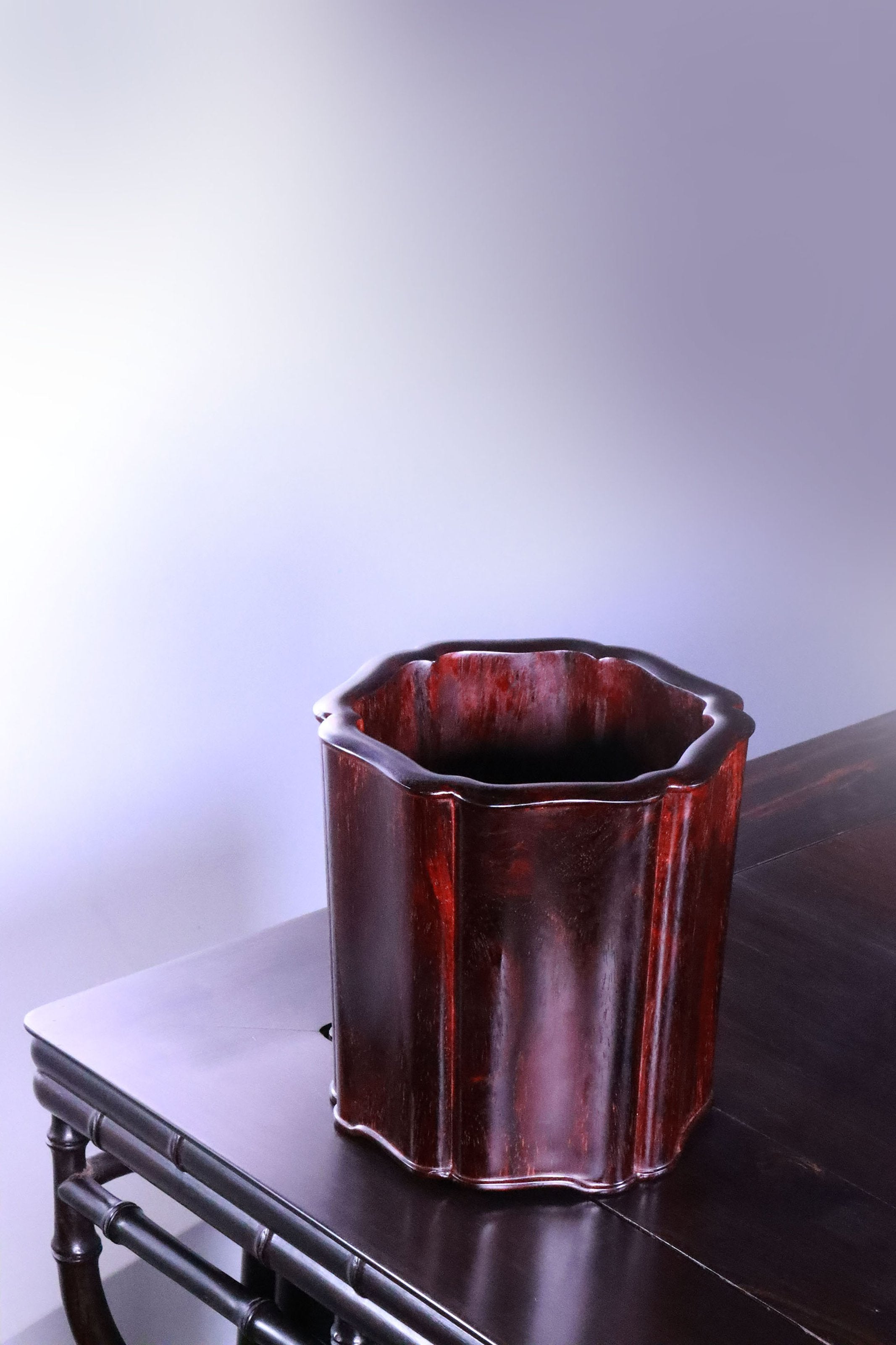 印度小葉紫檀菱花口筆筒