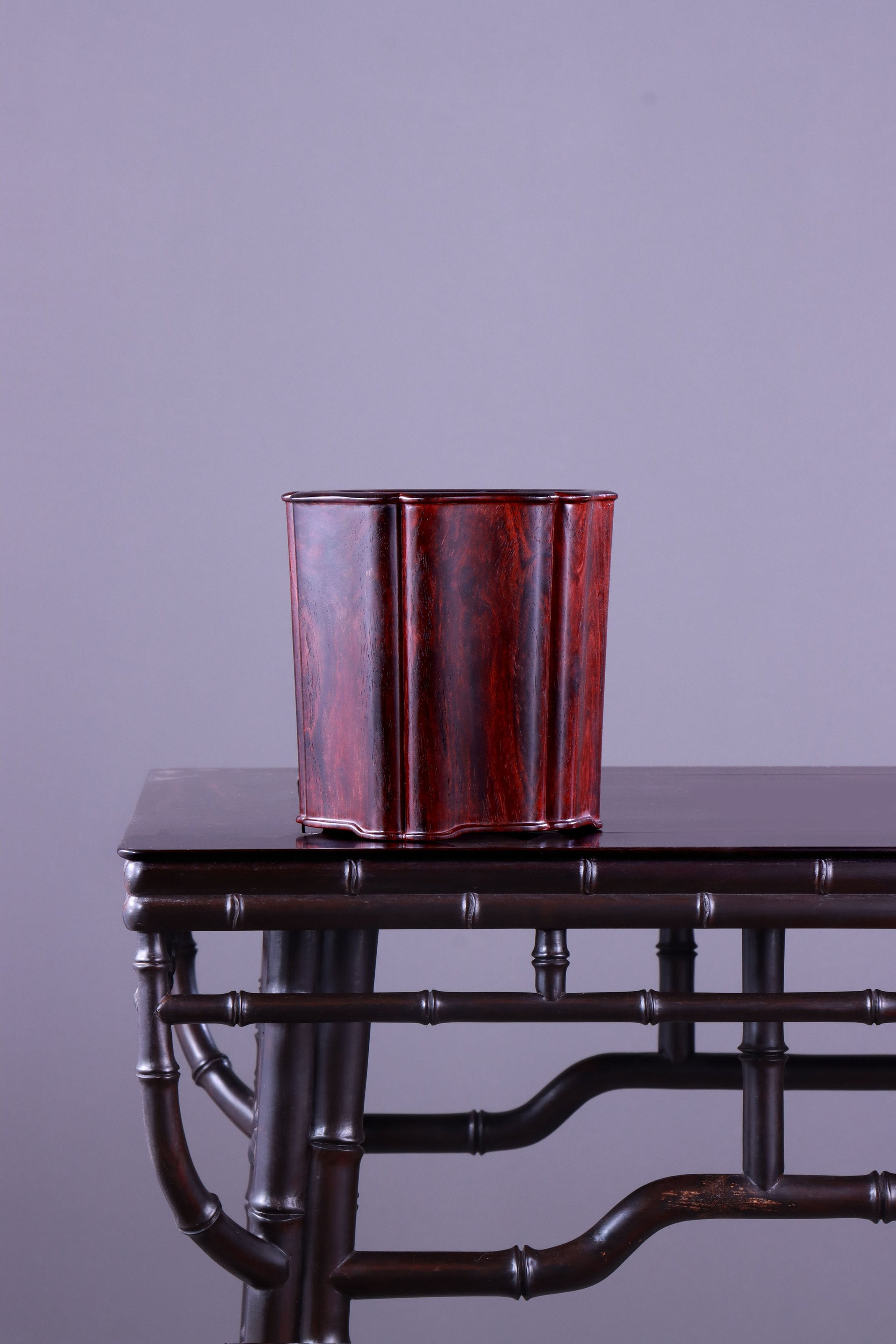 印度小葉紫檀菱花口筆筒