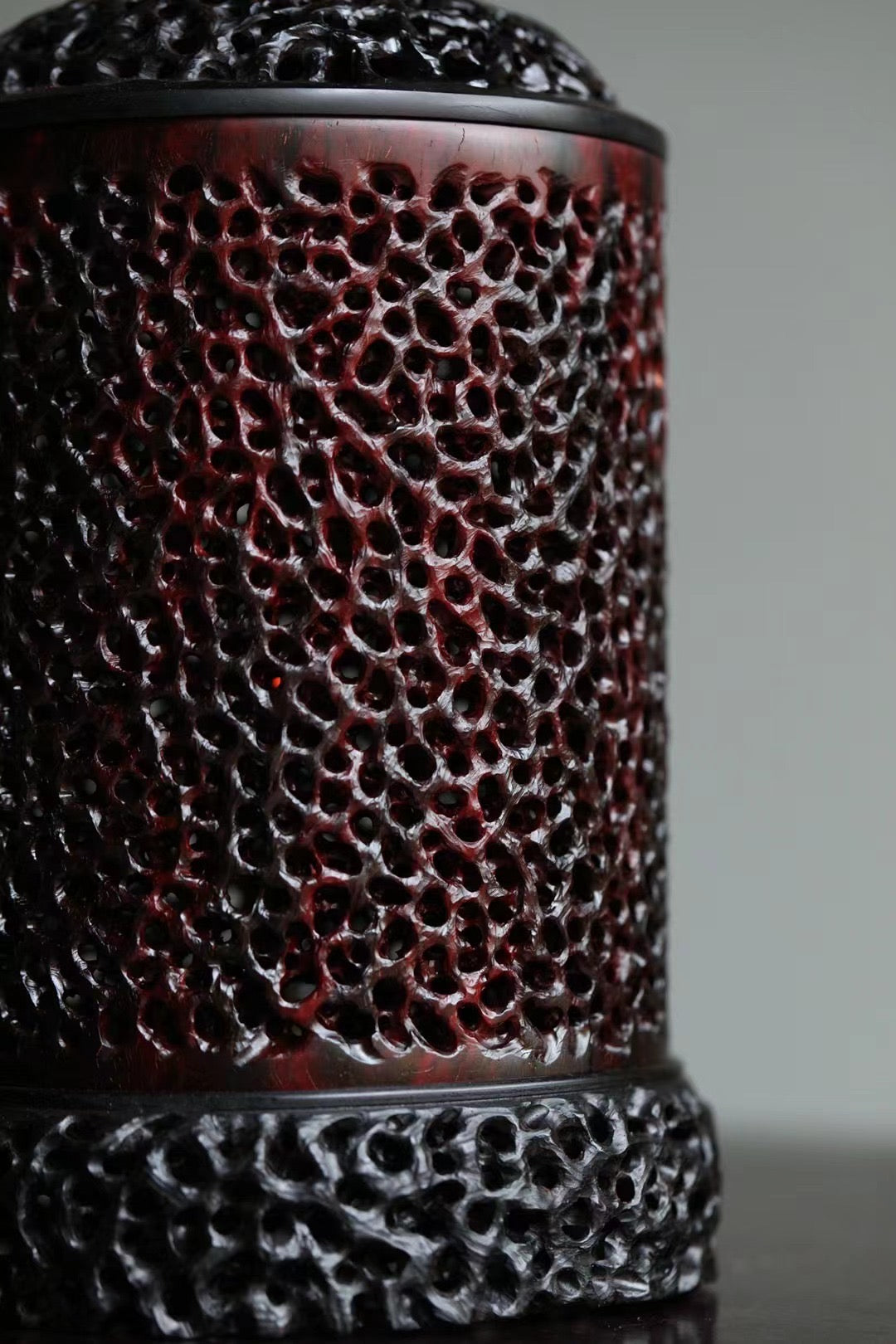 小叶紫檀盘根香炉