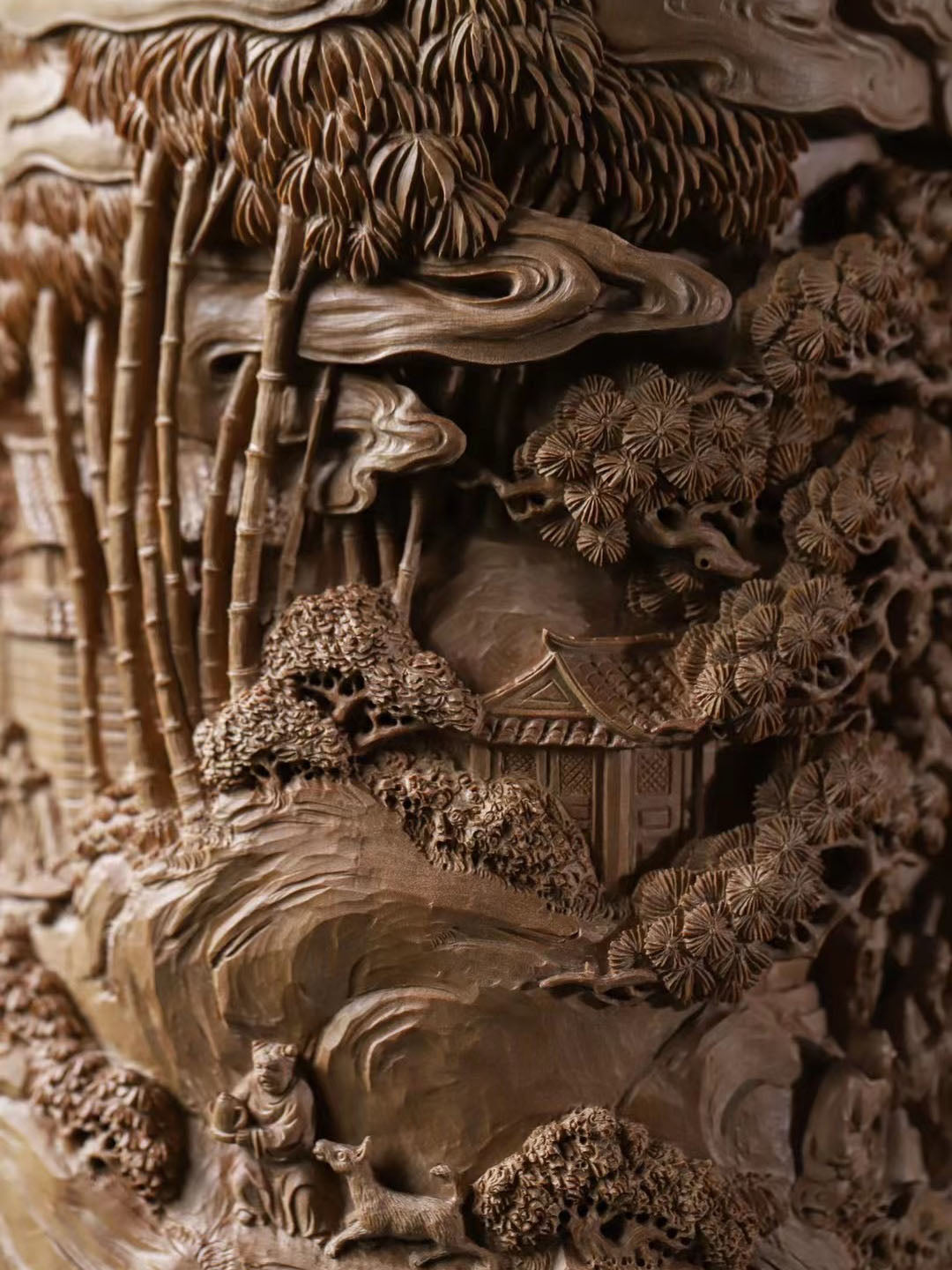 老山檀十八学士大笔筒