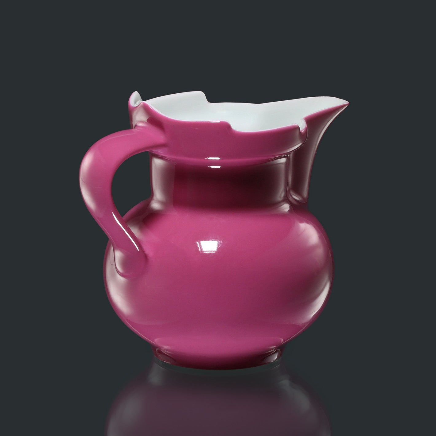 Carmine red Glaze Monk's Cap Ewer