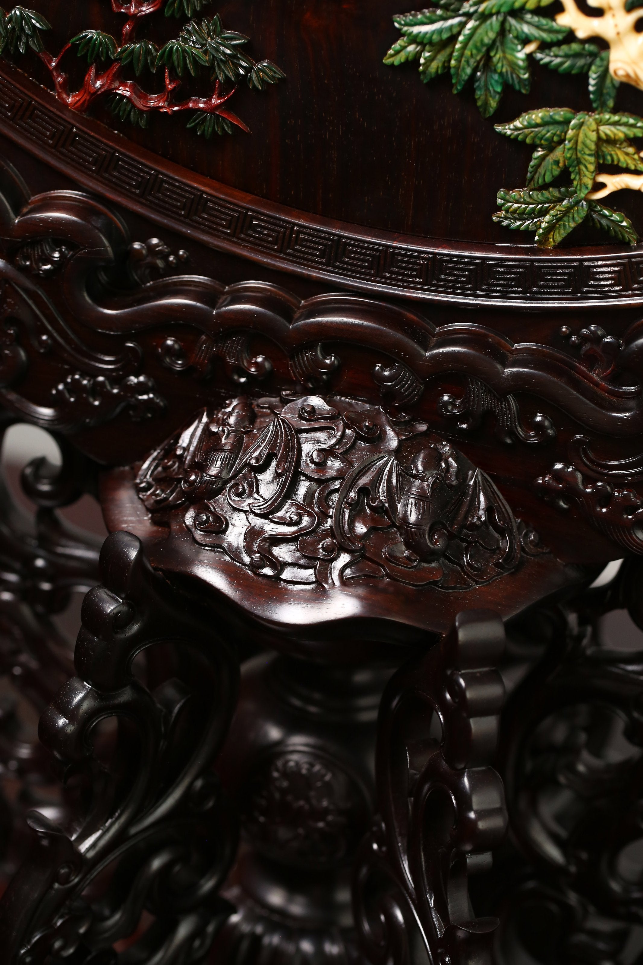 太平有象百宝座屏