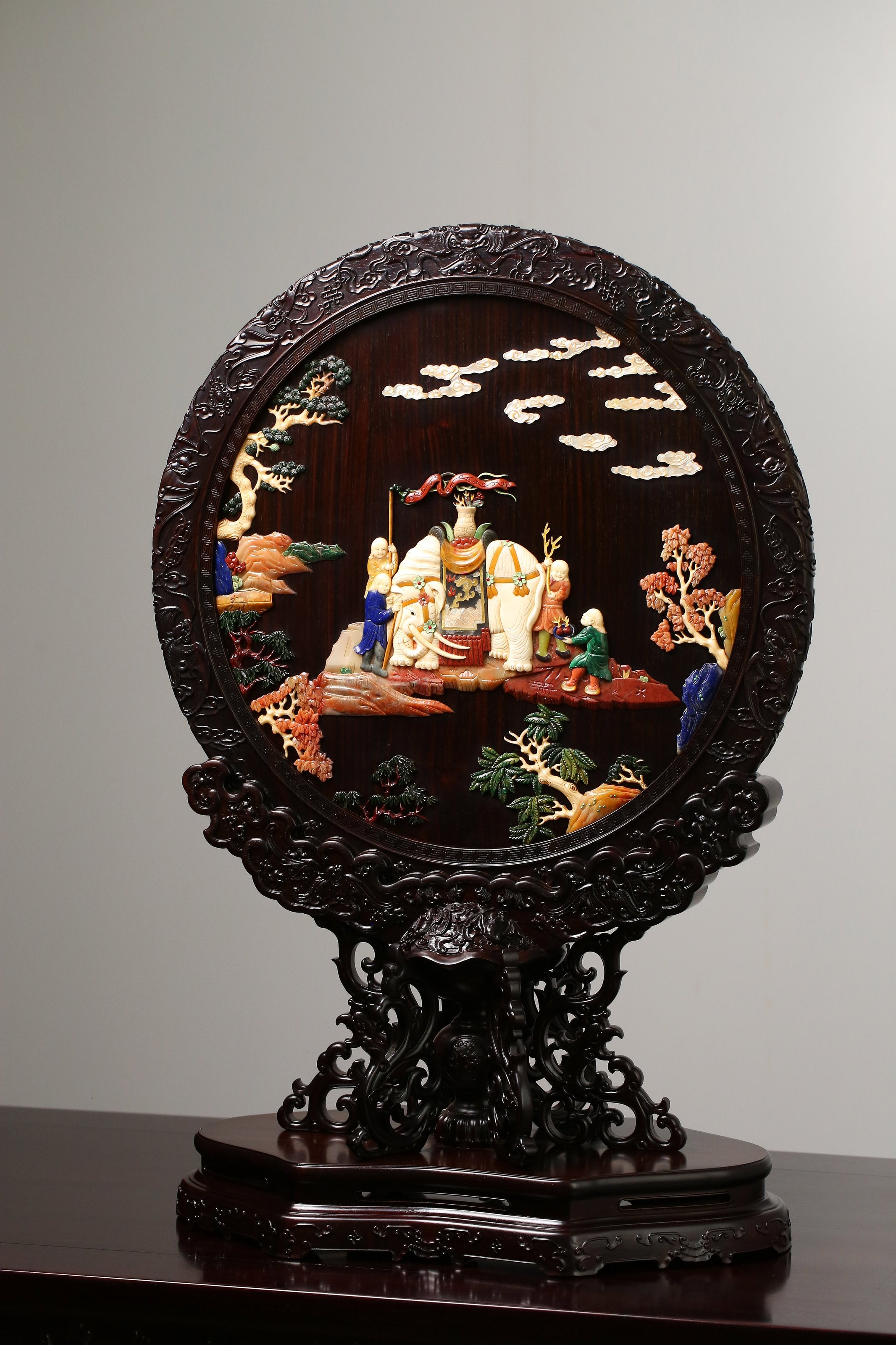 太平有象百宝座屏