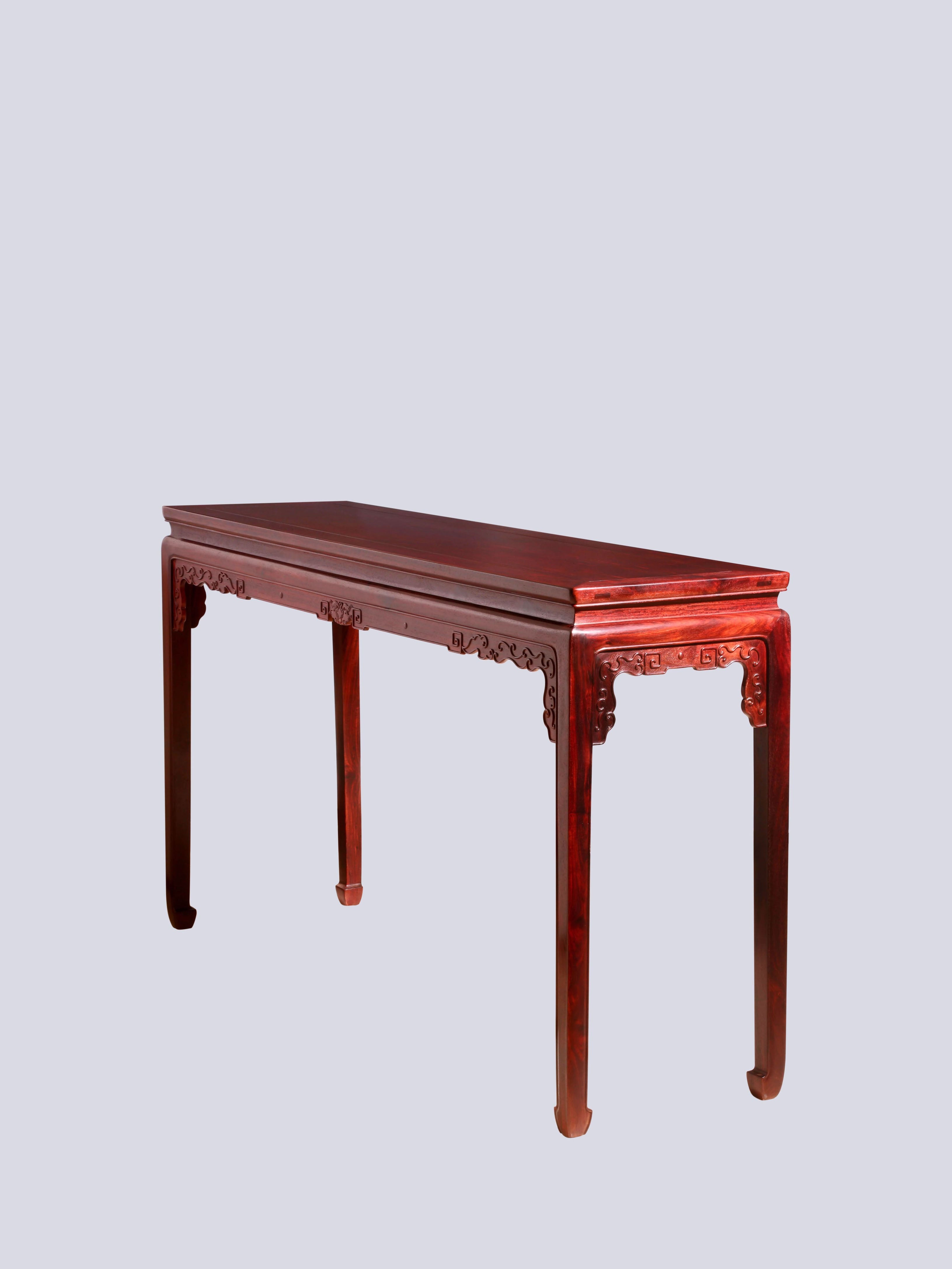 云水纹回纹条案