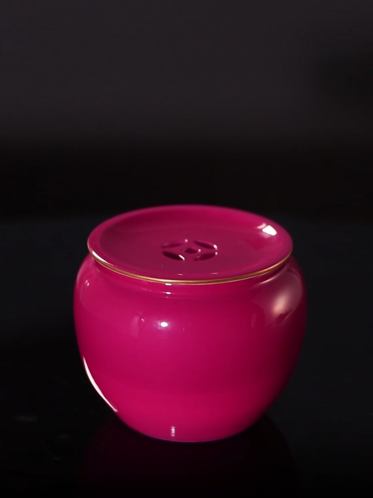 脂染胭紅水洗缸