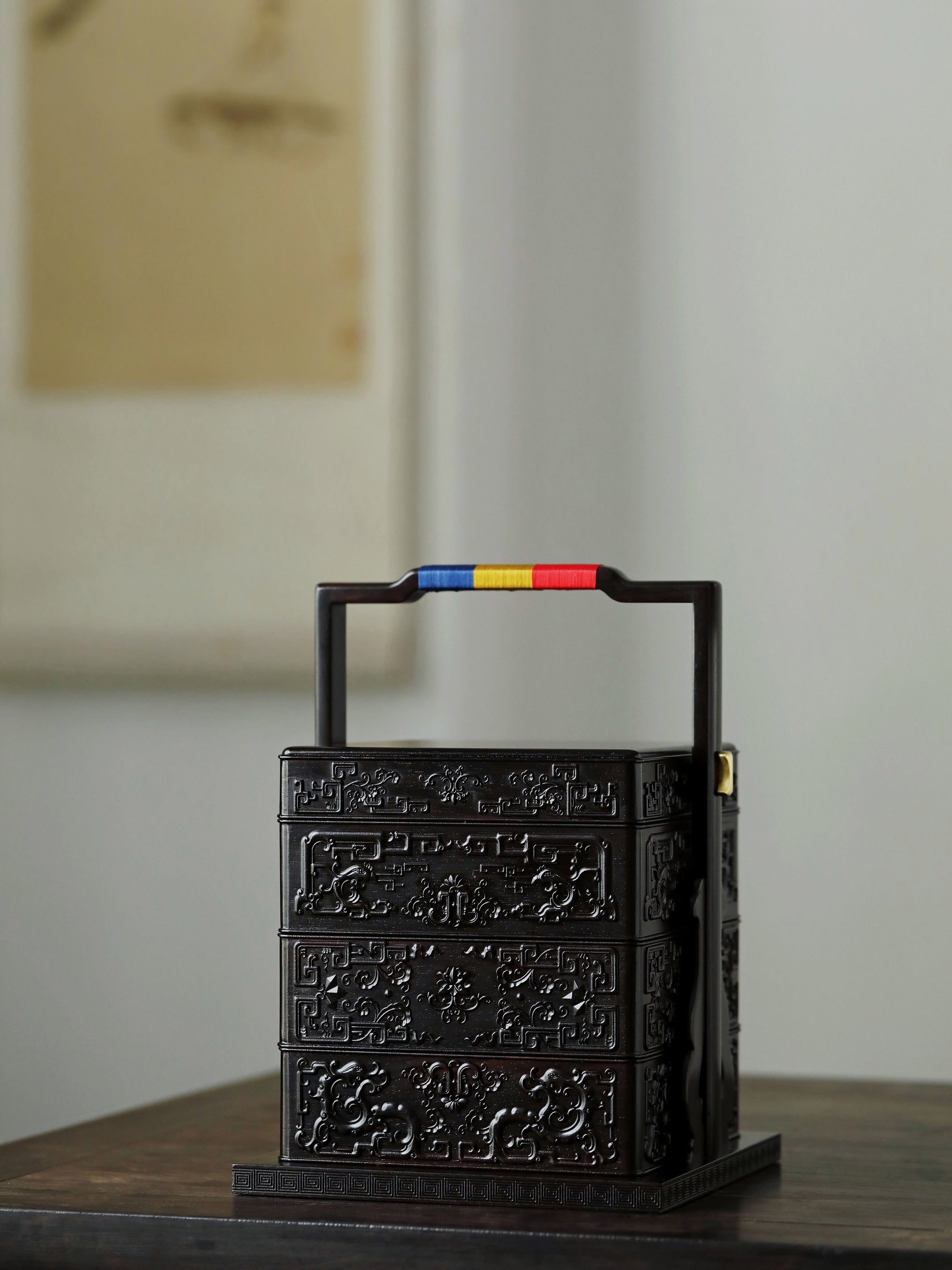 紫光檀雕夔龙凤鸟纹四方提盒