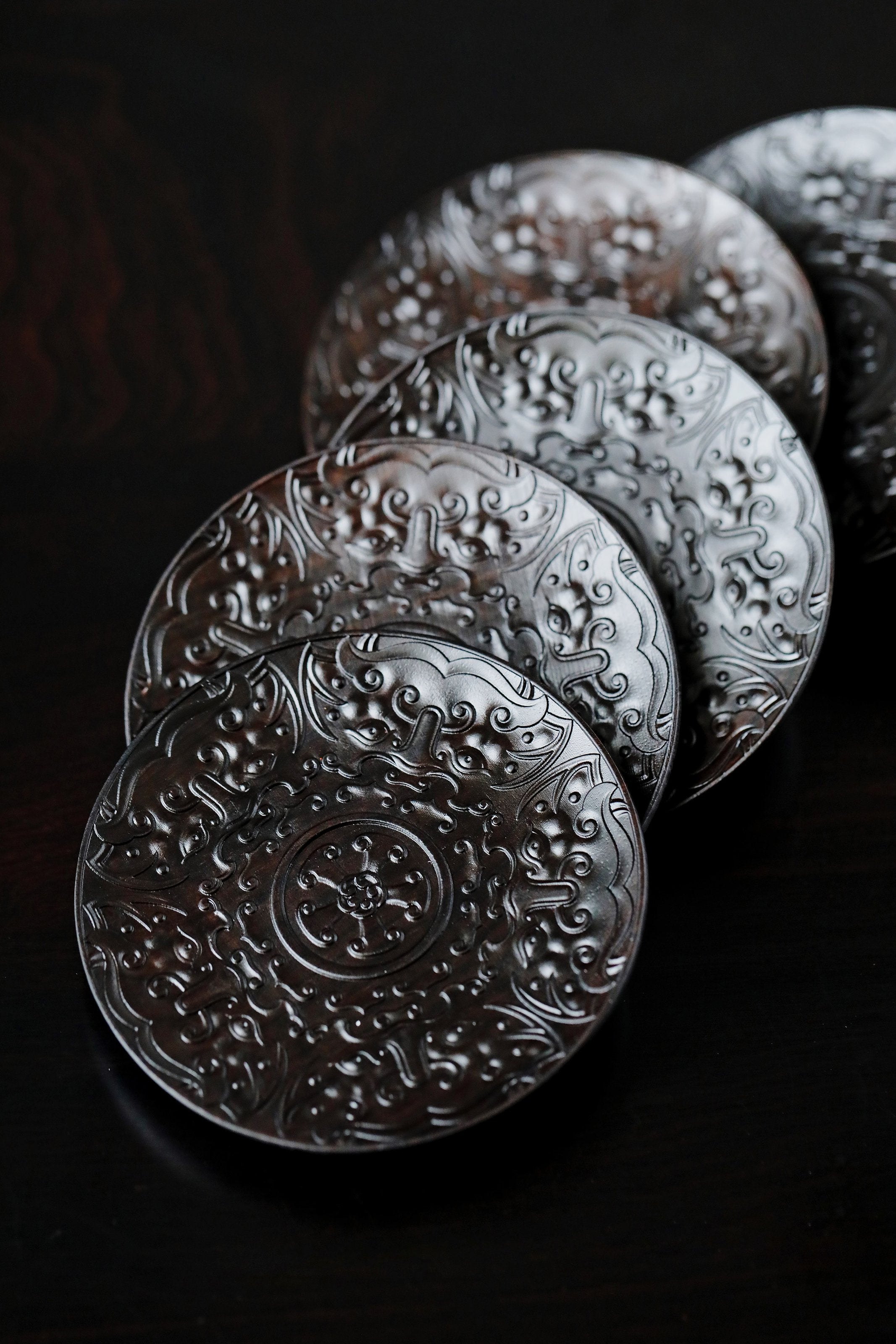 紫光檀雕刻茶托三套(18只)