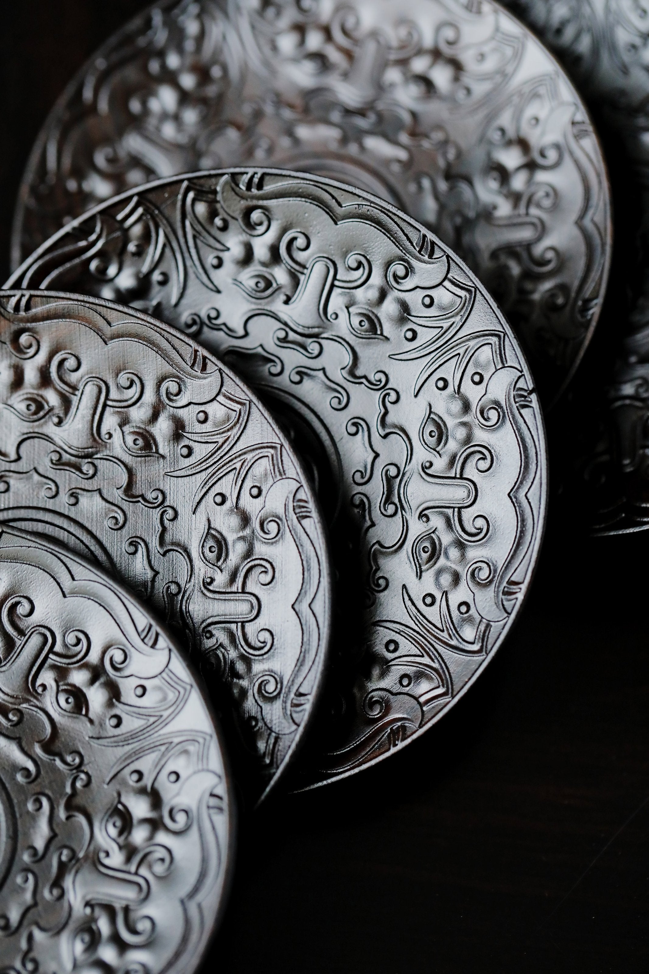 紫光檀雕刻茶托三套(18只)