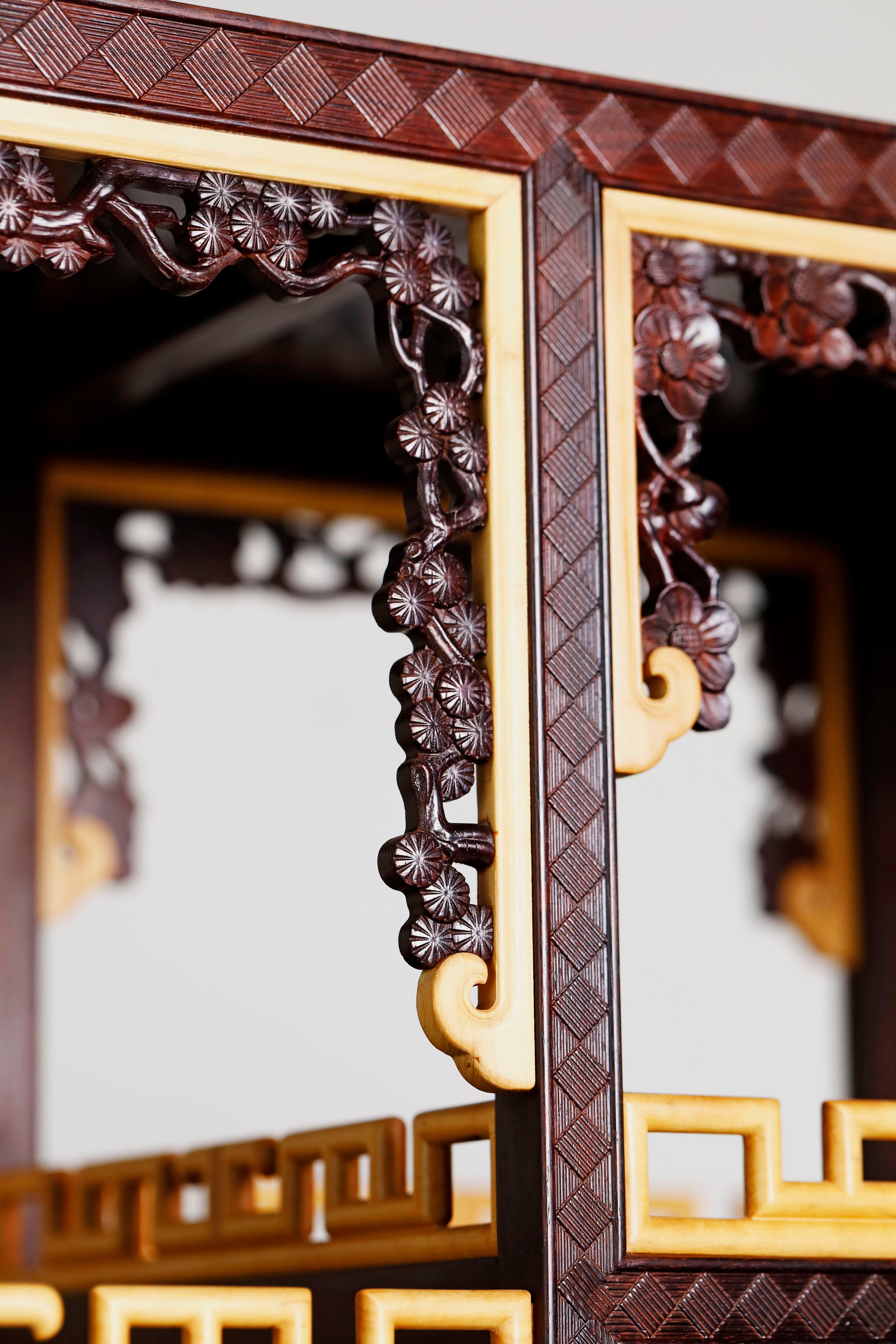 小葉紫檀百寶嵌案上博古架