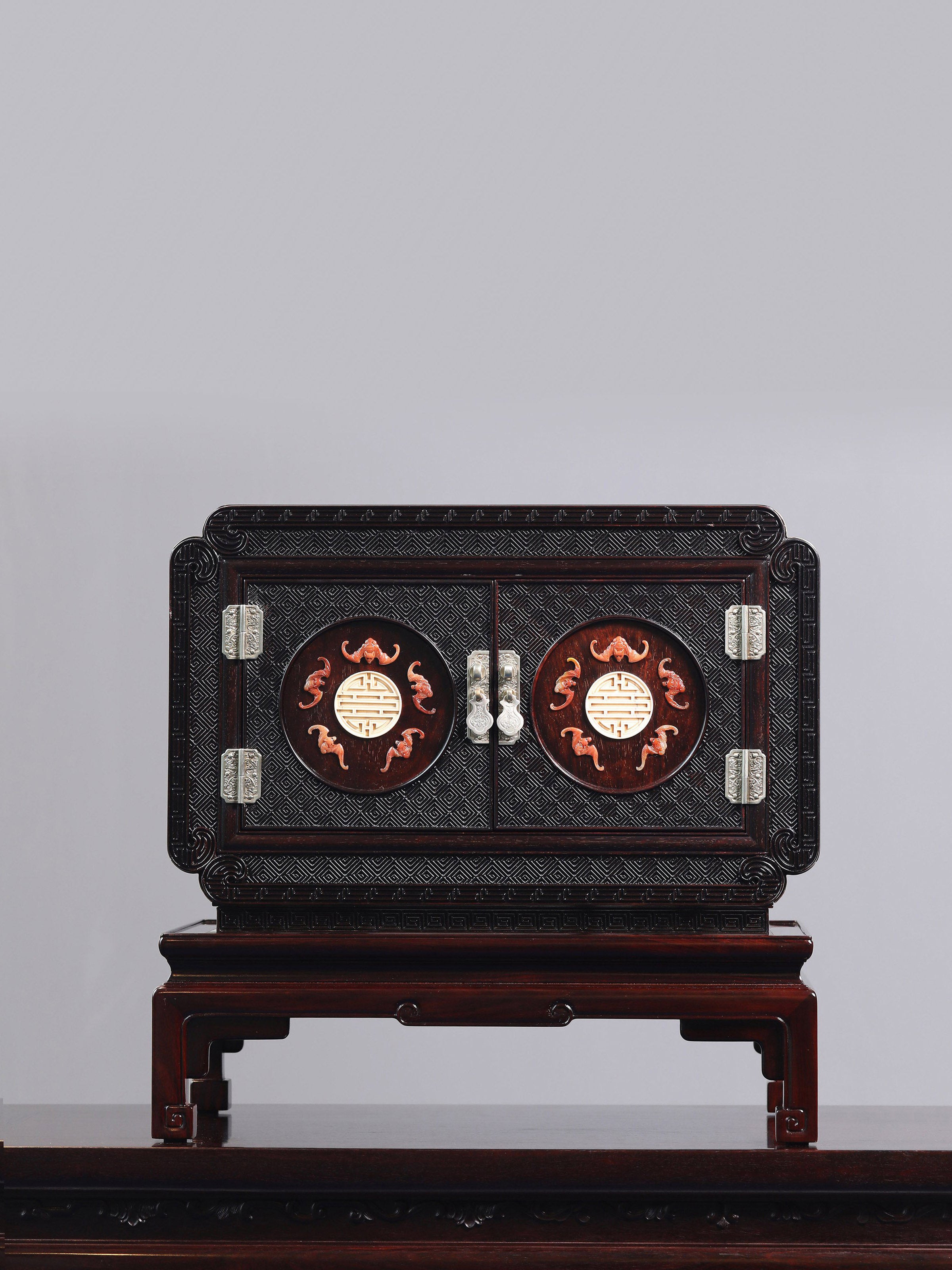 鑲玉五福臨門寶箱