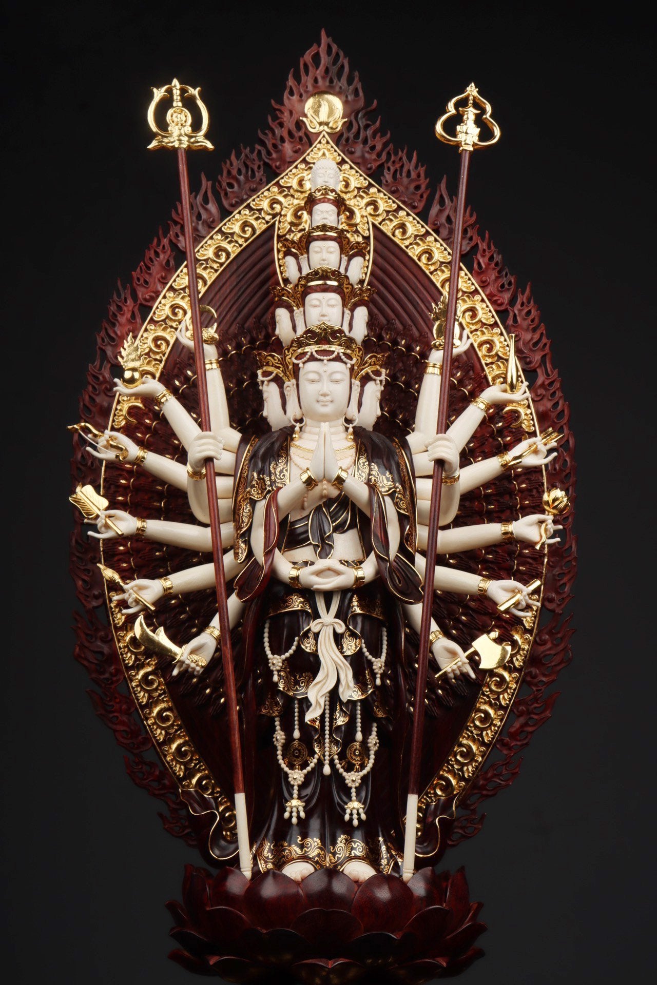 Eleven-faced, Thousand-armed, Thousand-eyed Avalokiteshvara Bodhisattva