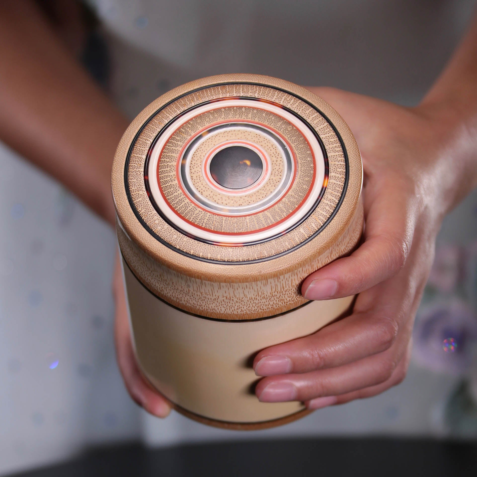 猛犸牙镶嵌竹茶叶罐