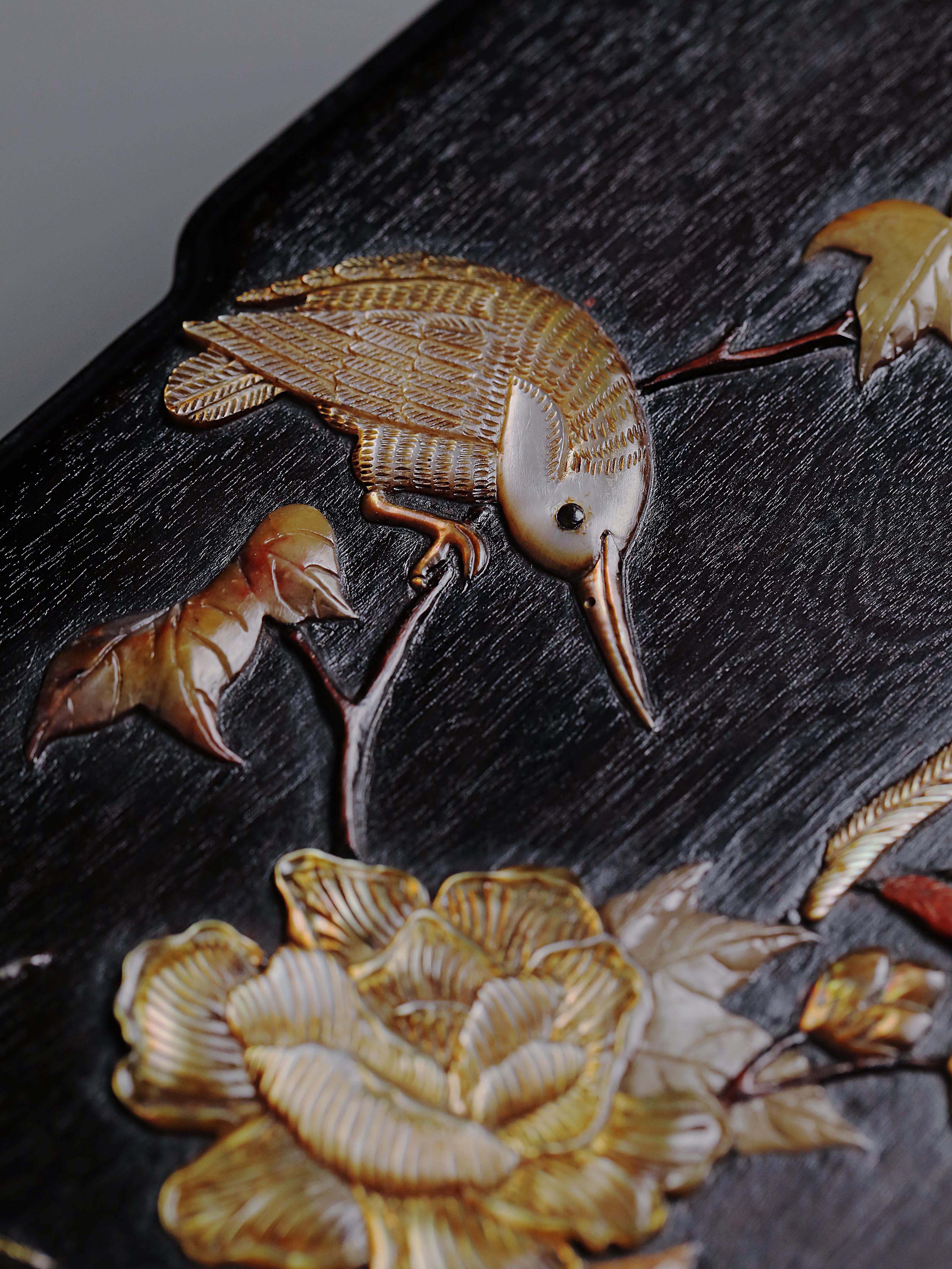 紫光檀百宝嵌花鸟纹文具盒