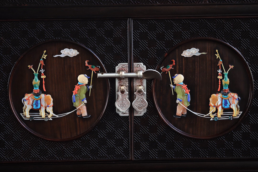 大红酸枝百宝嵌箱