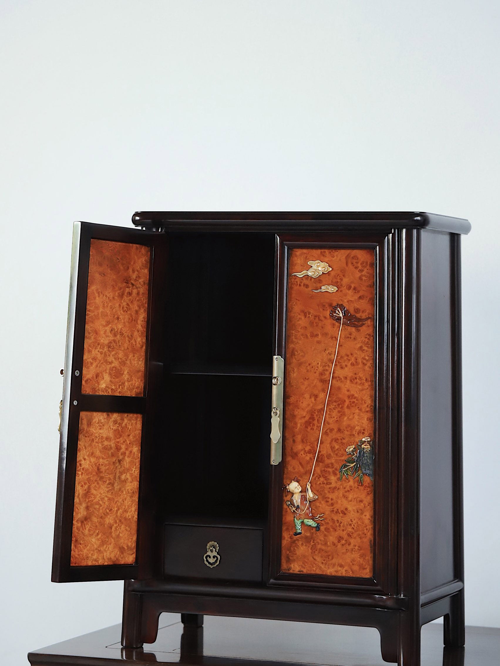 酸枝嵌癭木百寶嵌圓角案上茶邊櫃