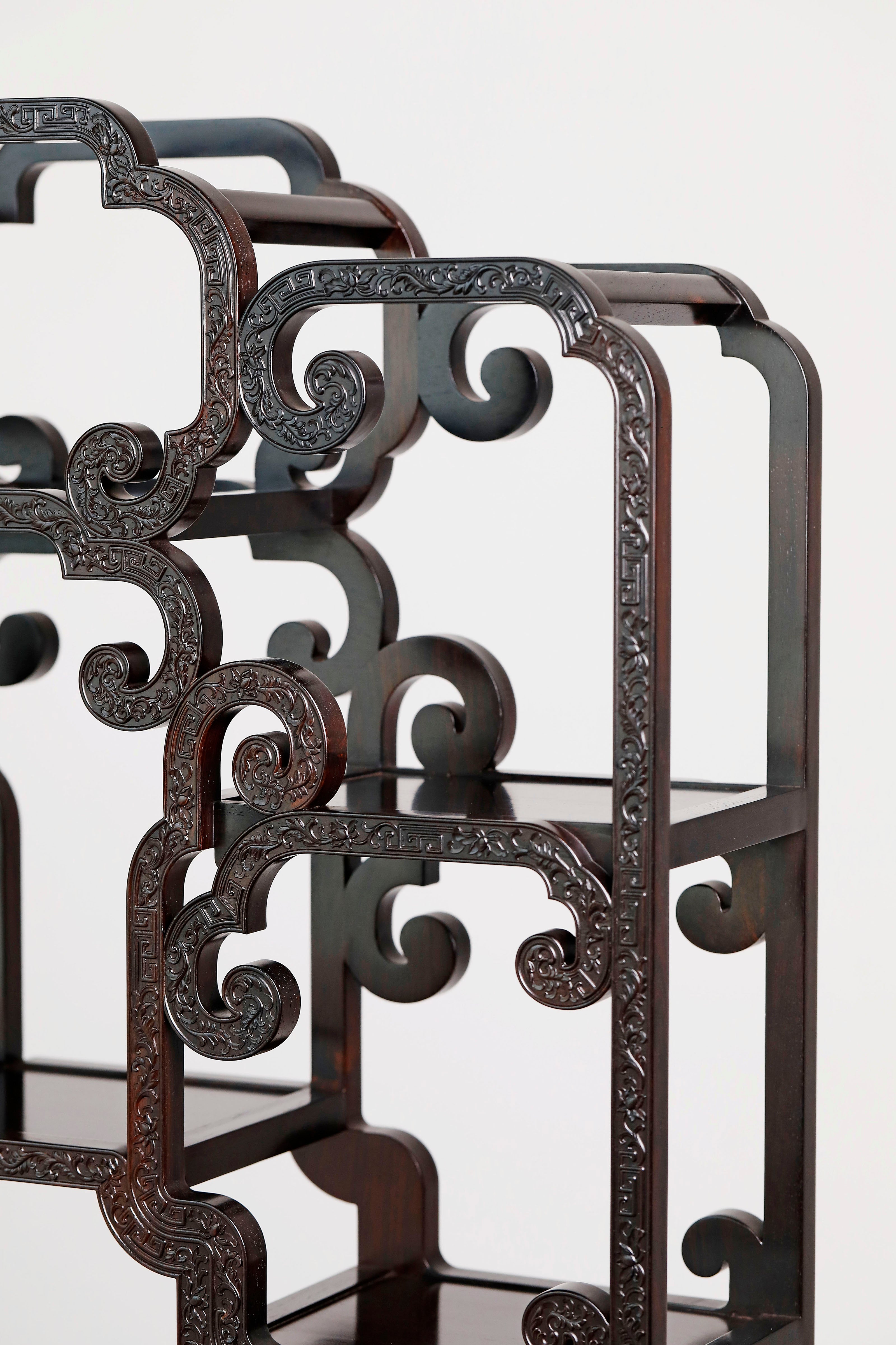 Passionflower Pattern Table with Curtain Relief