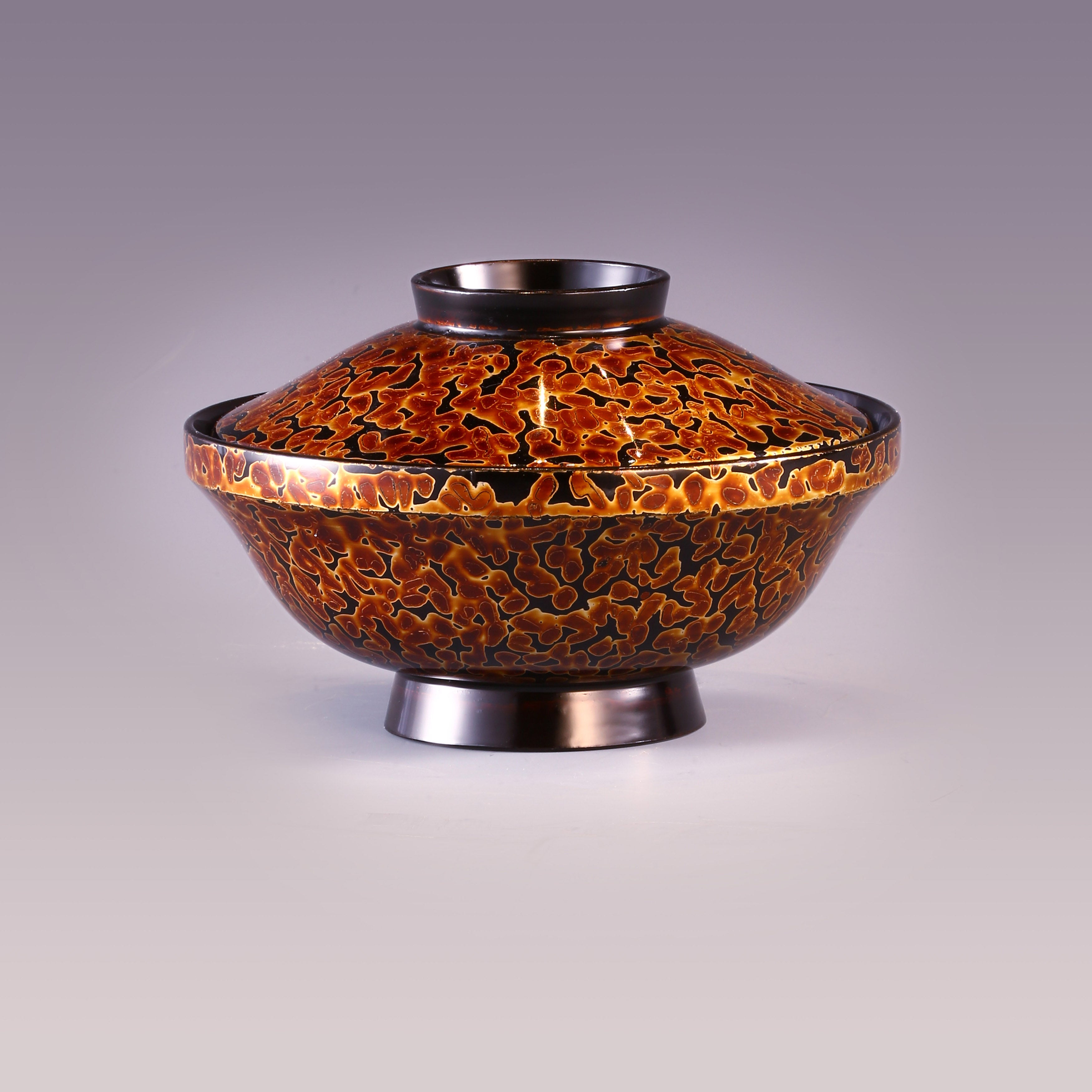 昭和37年（1963年）菠萝漆盖碗