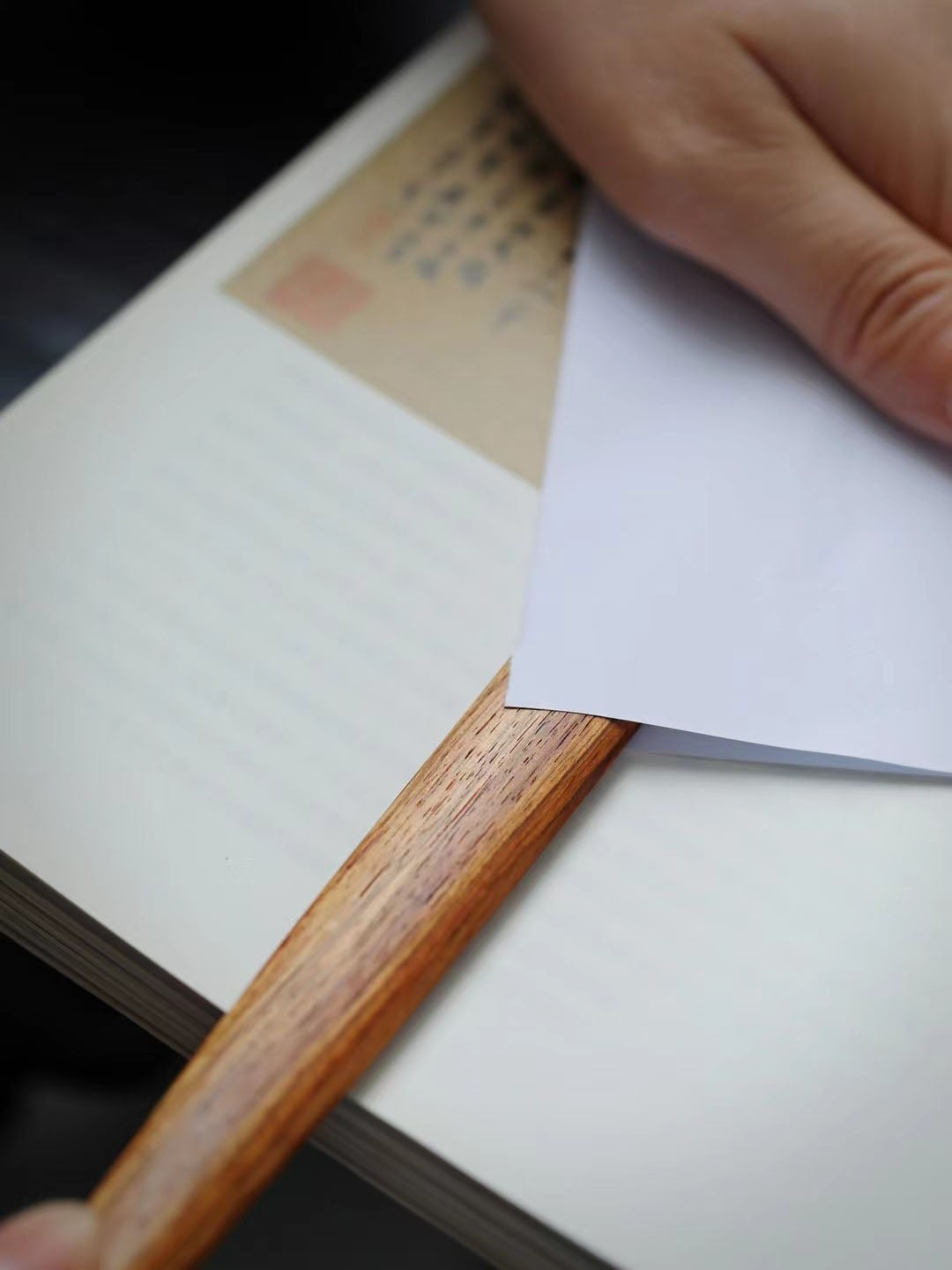 黄花梨丨紫檀丨文房裁纸刀