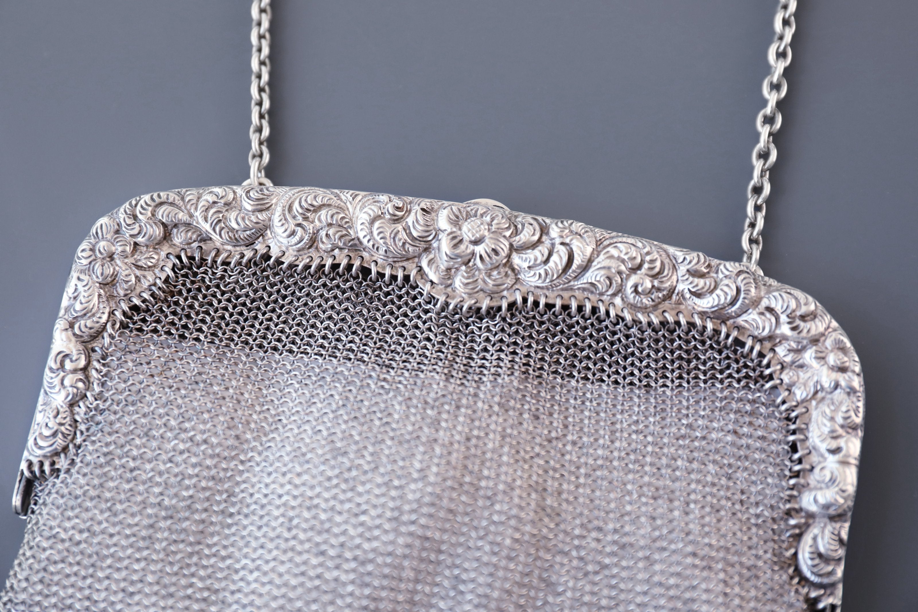 欧洲古董纯银编织浮雕手袋