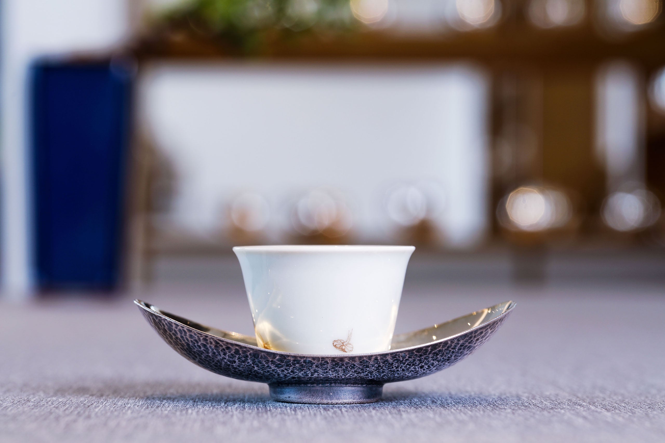 纯银元宝杯托