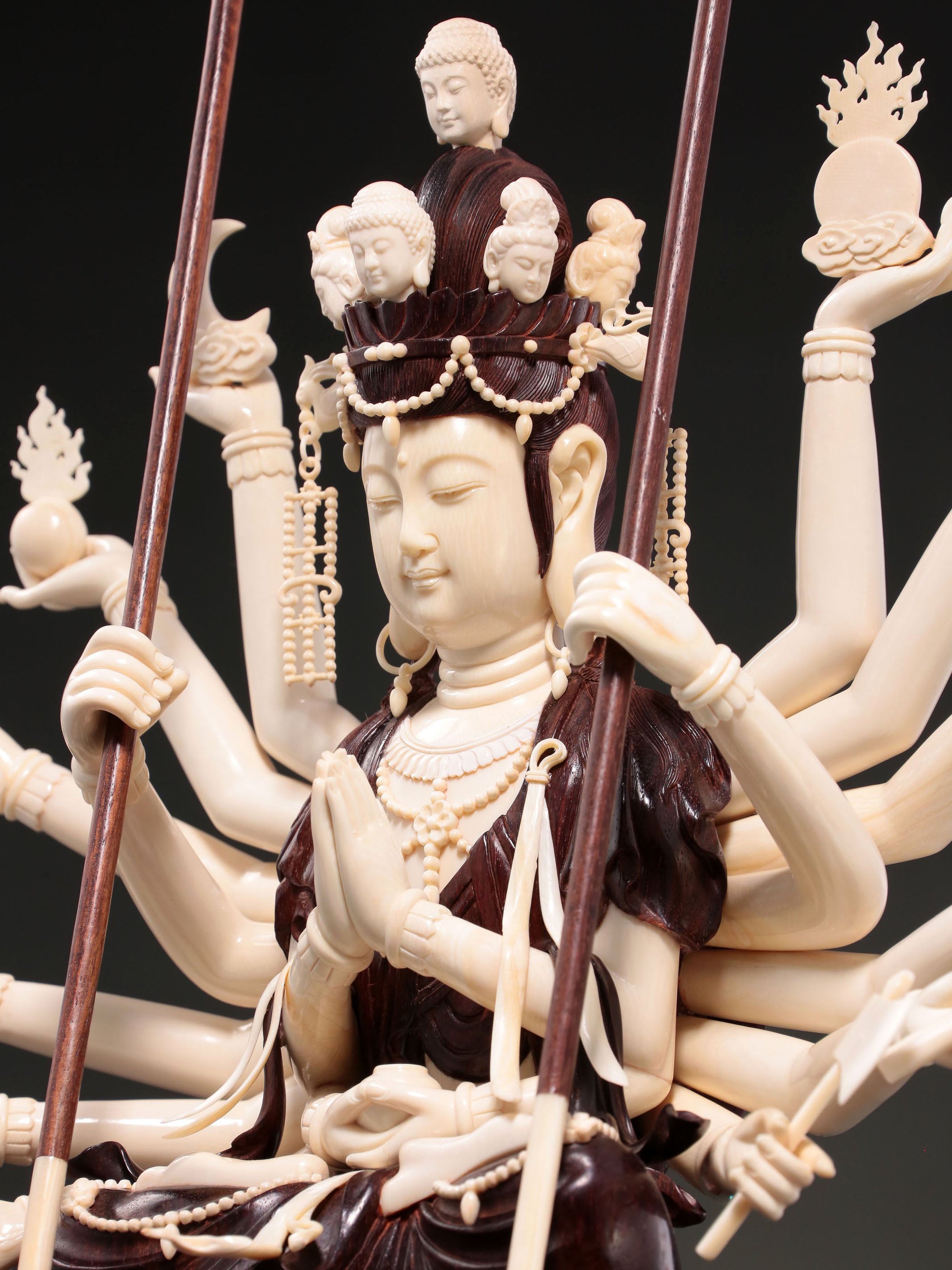 Great Compassionate and Merciful Thousand-Armed Guanyin