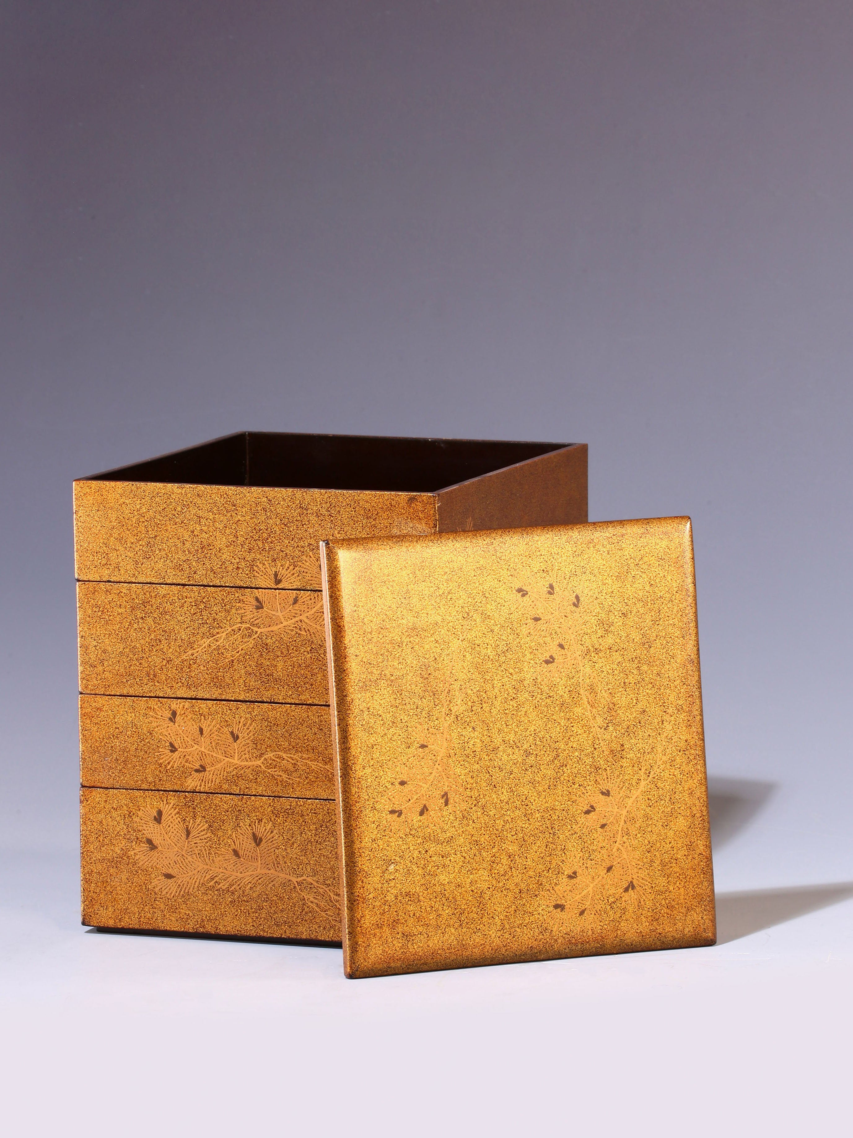 日本大漆莳绘梨地金四撞茶盒