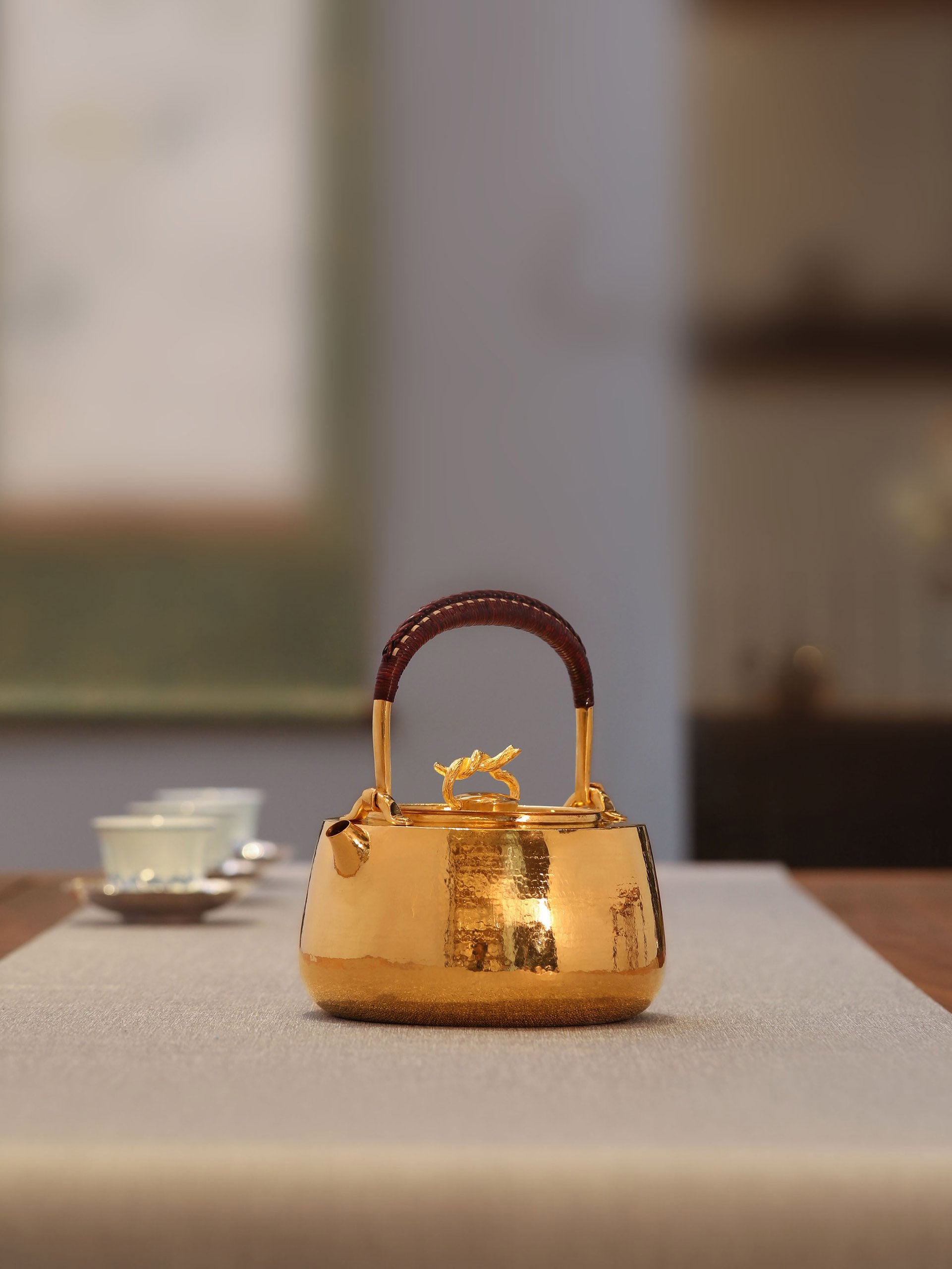 大雅堂純銀鍍金平台壺