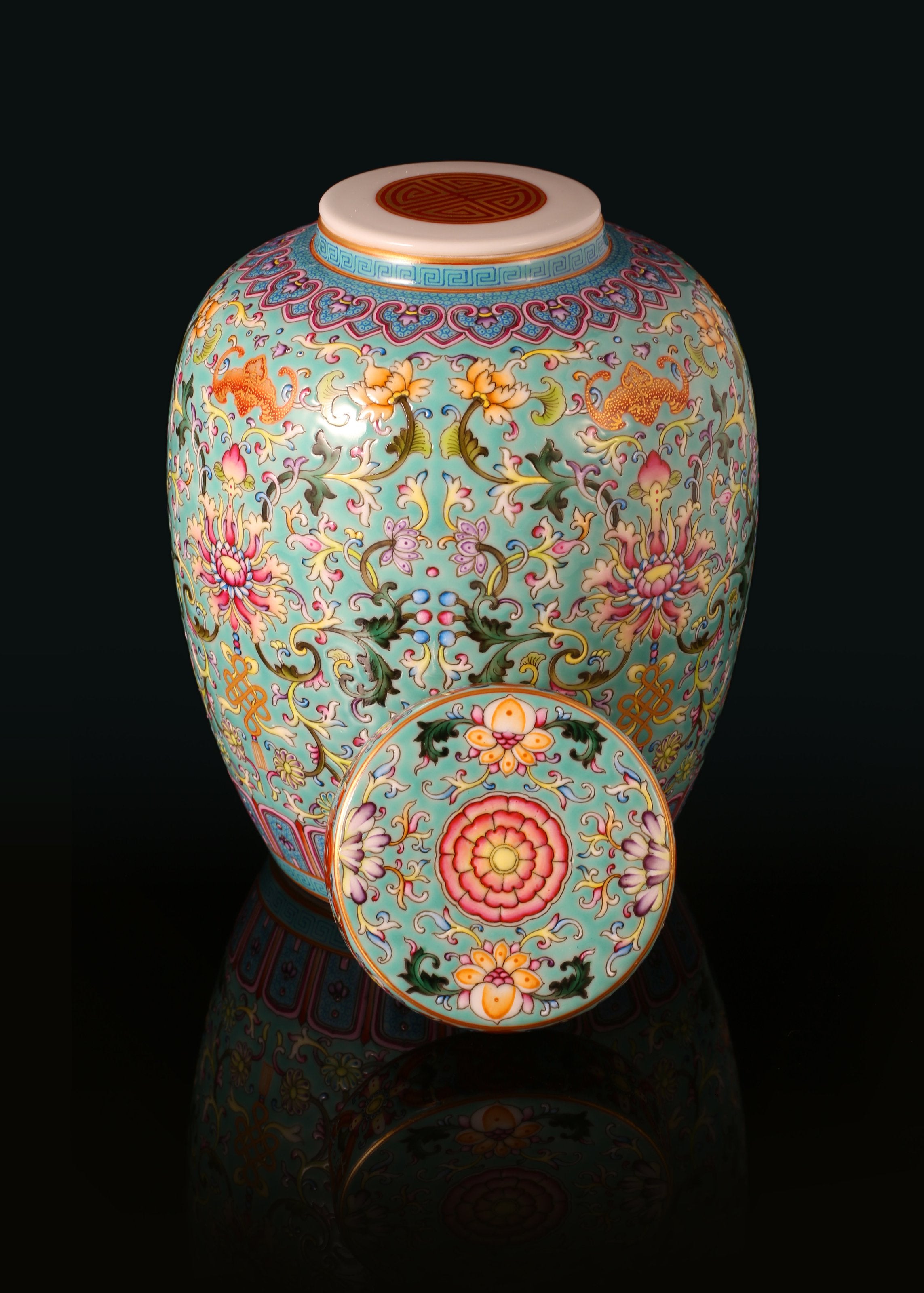 珐琅彩福运延绵天字罐