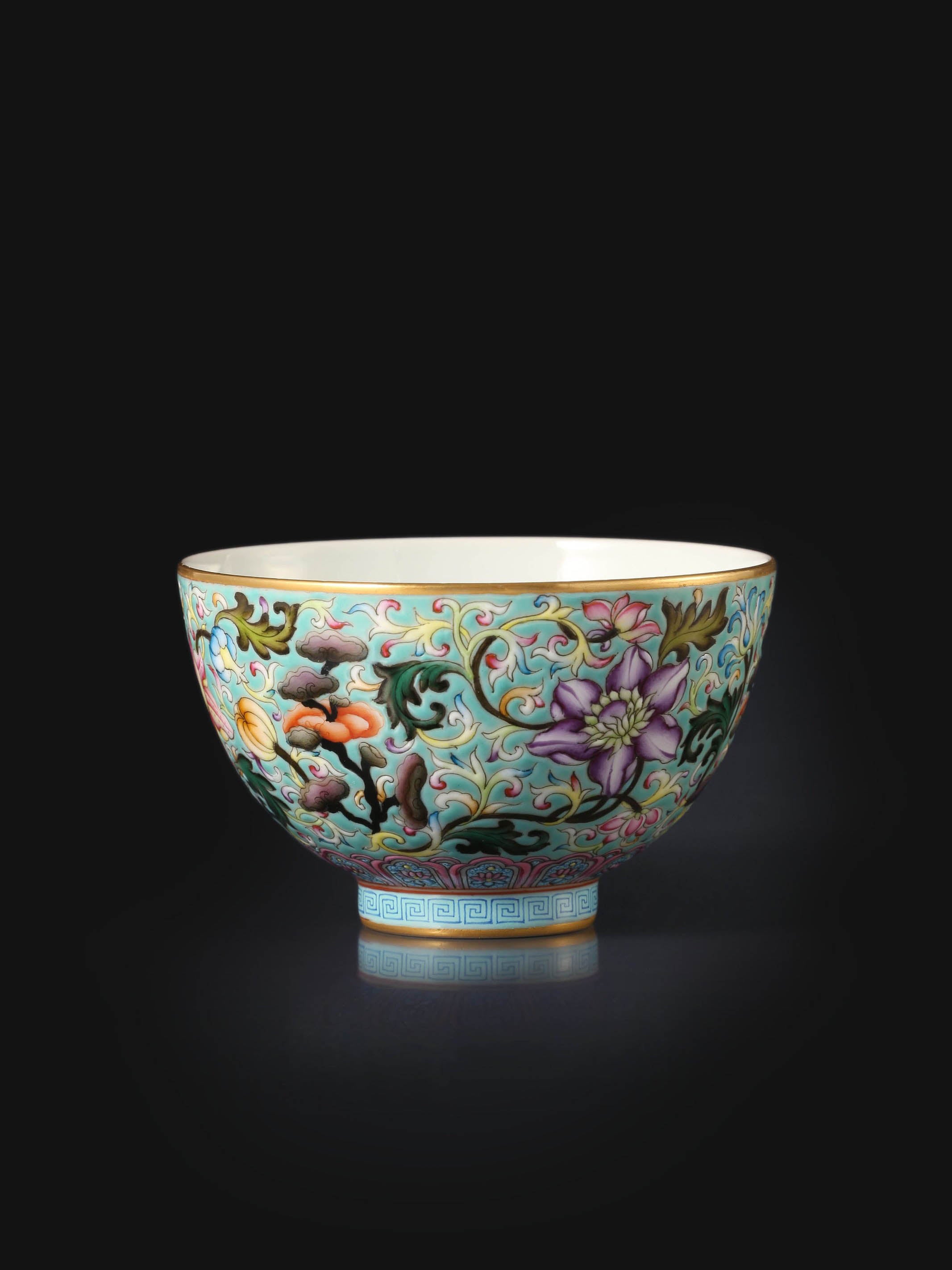 Enamel Chicken Heart Cup with Lingzhi Pattern