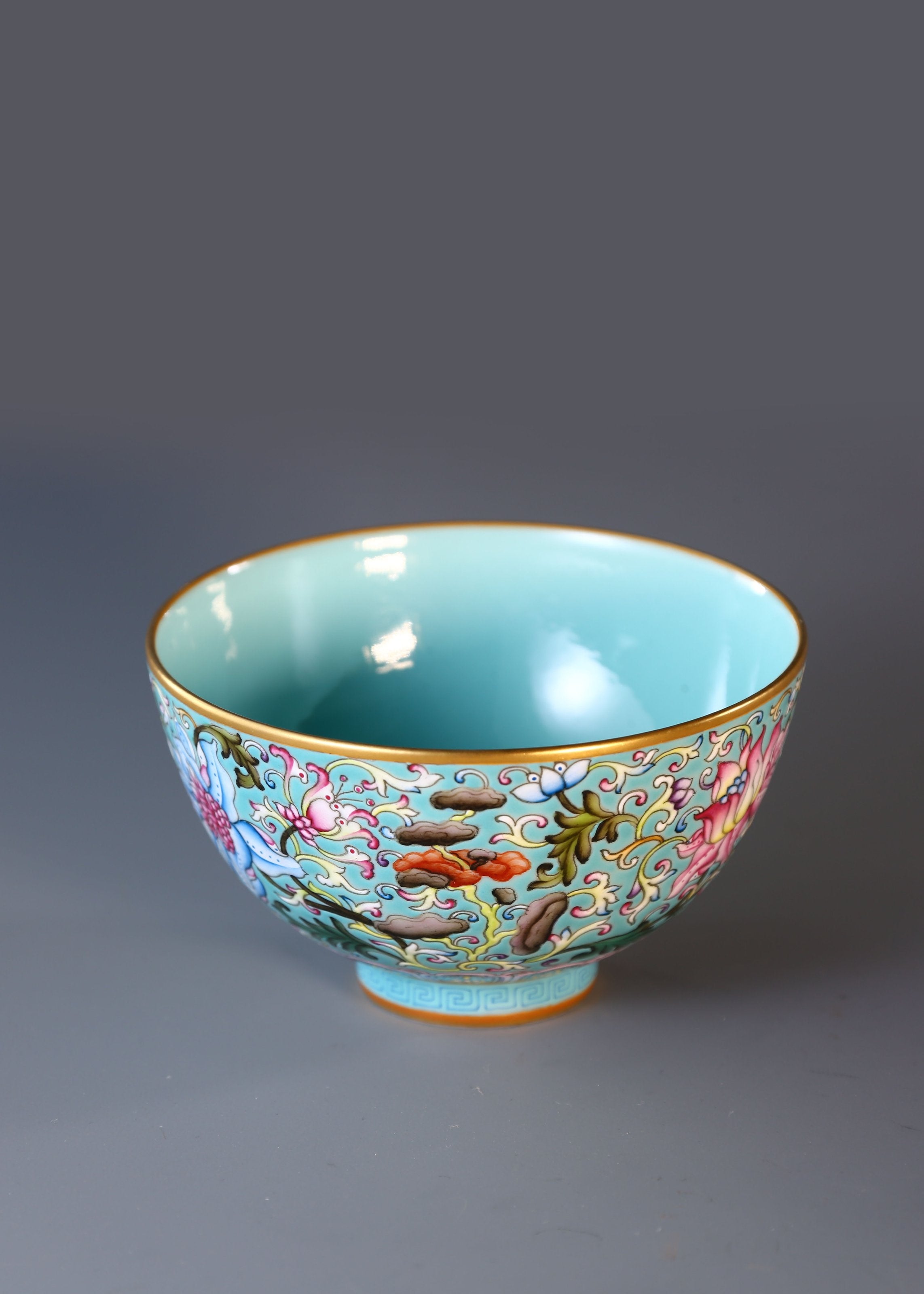 Enamel Chicken Heart Cup with Lingzhi Pattern