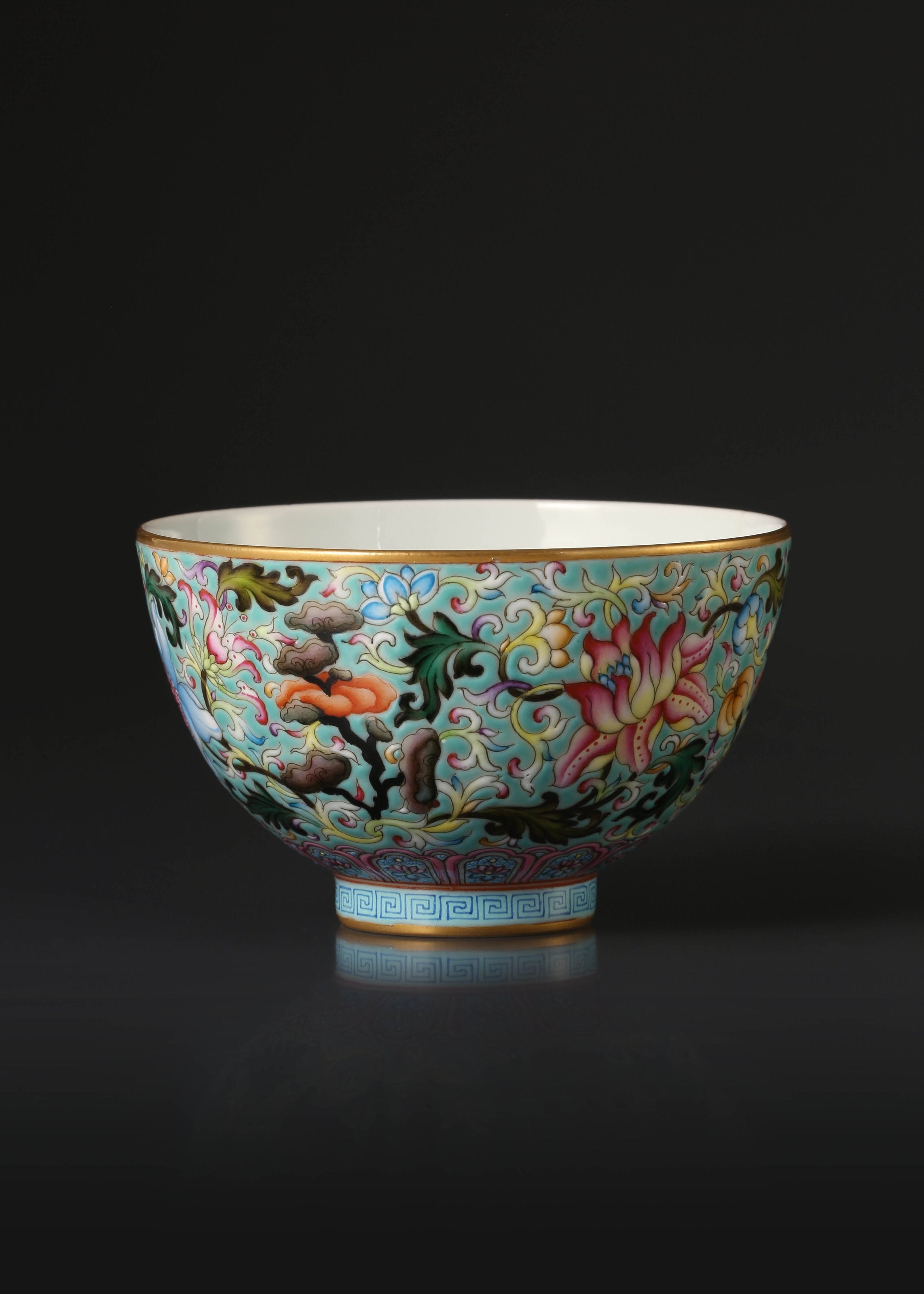 Enamel Chicken Heart Cup with Lingzhi Pattern