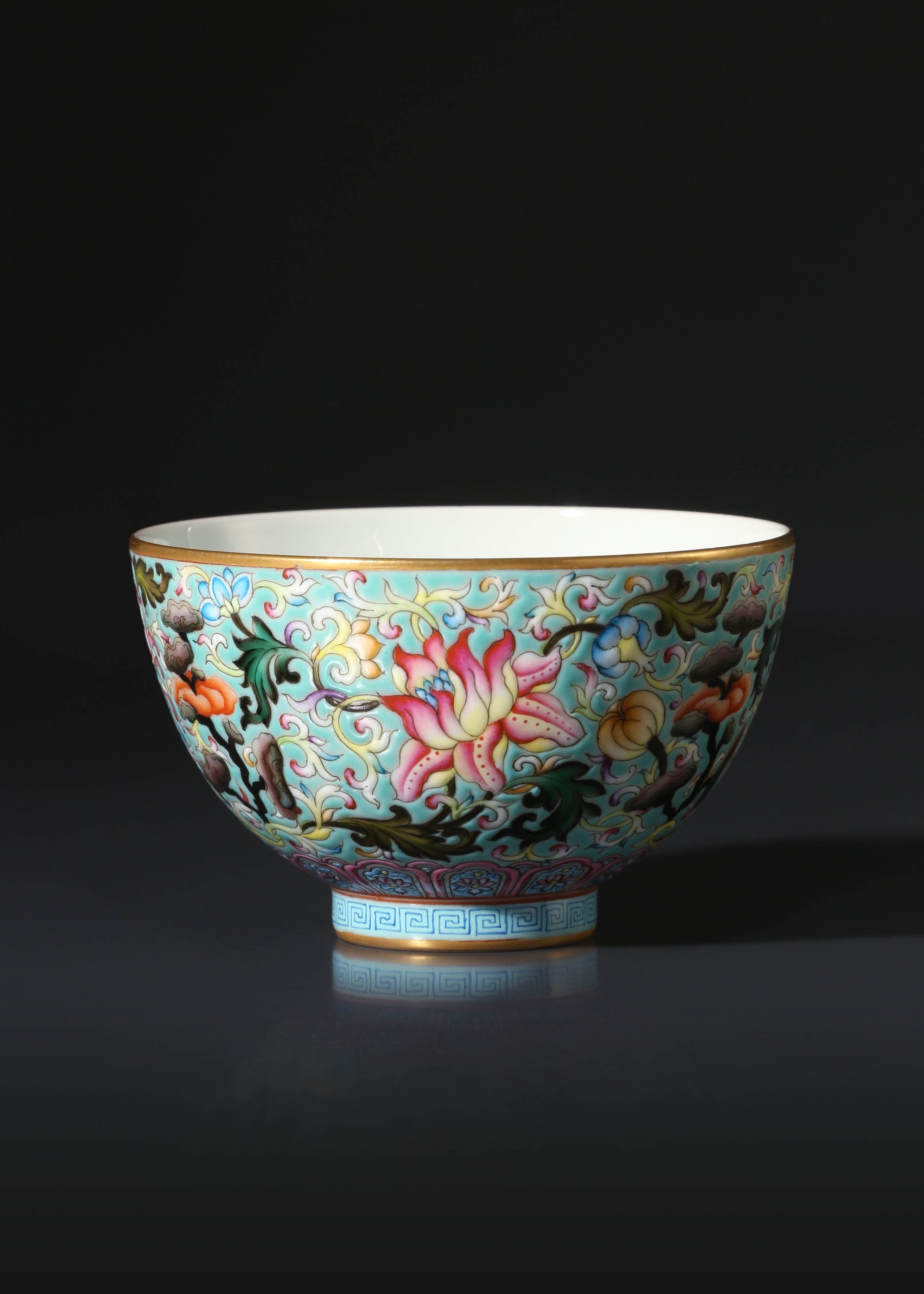 Enamel Chicken Heart Cup with Lingzhi Pattern