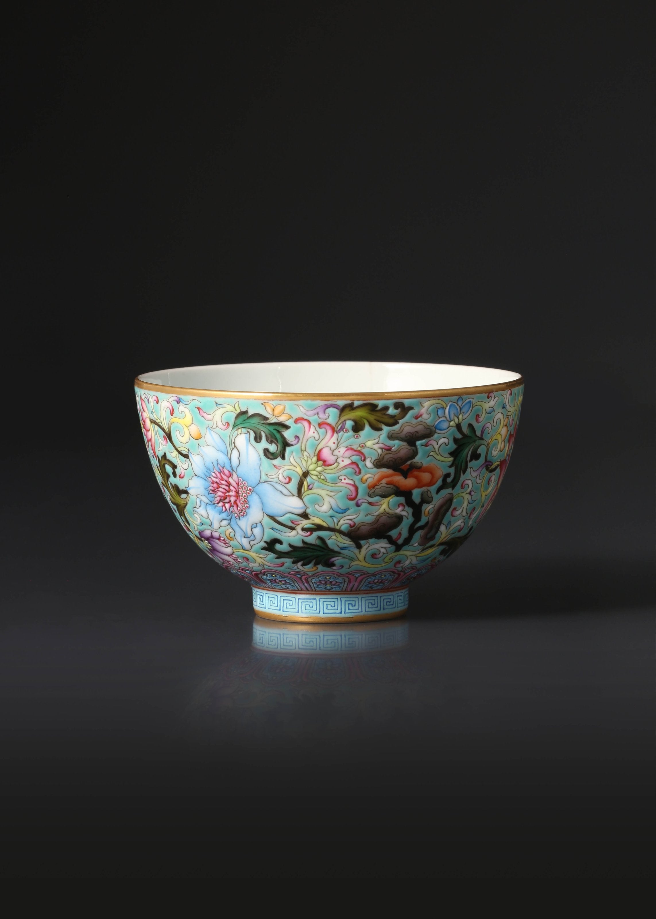 Enamel Chicken Heart Cup with Lingzhi Pattern