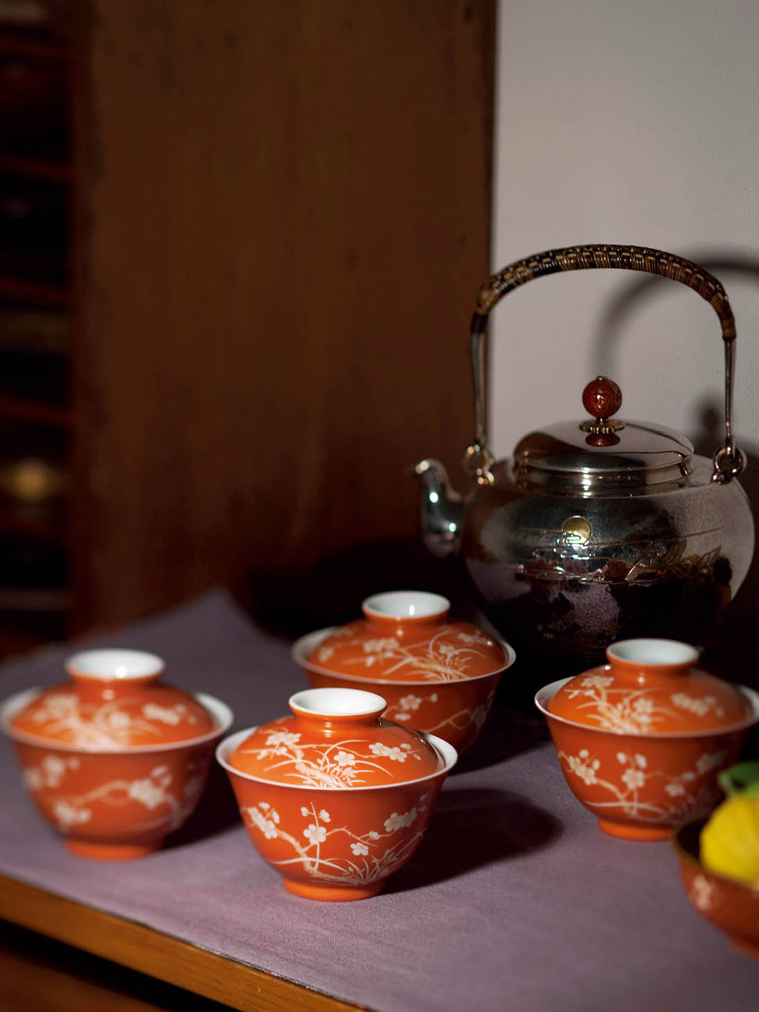 Iron-Red Gaiwan(lidded bowl) with Plum and Orchid Patterns