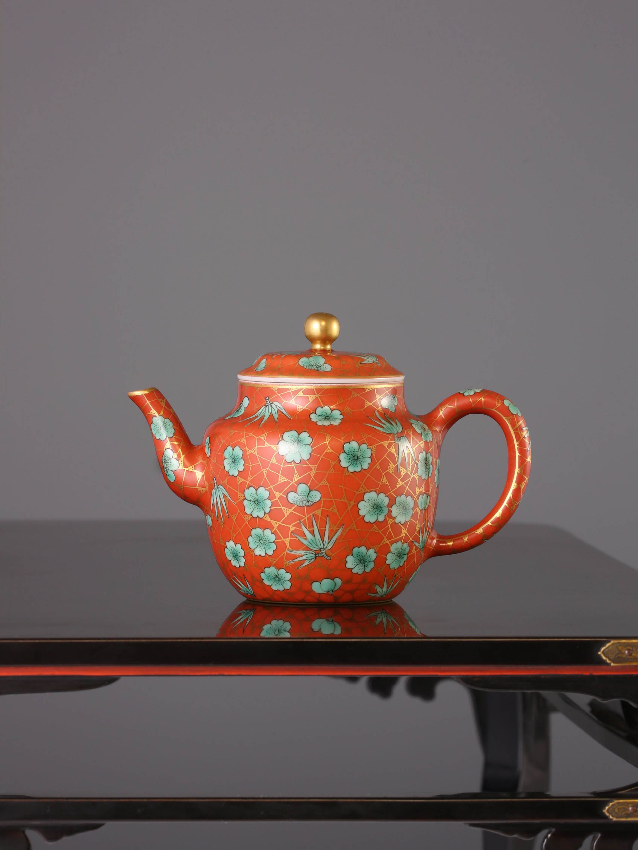 Iron-Red Ice Plum Palace Lantern Teapot