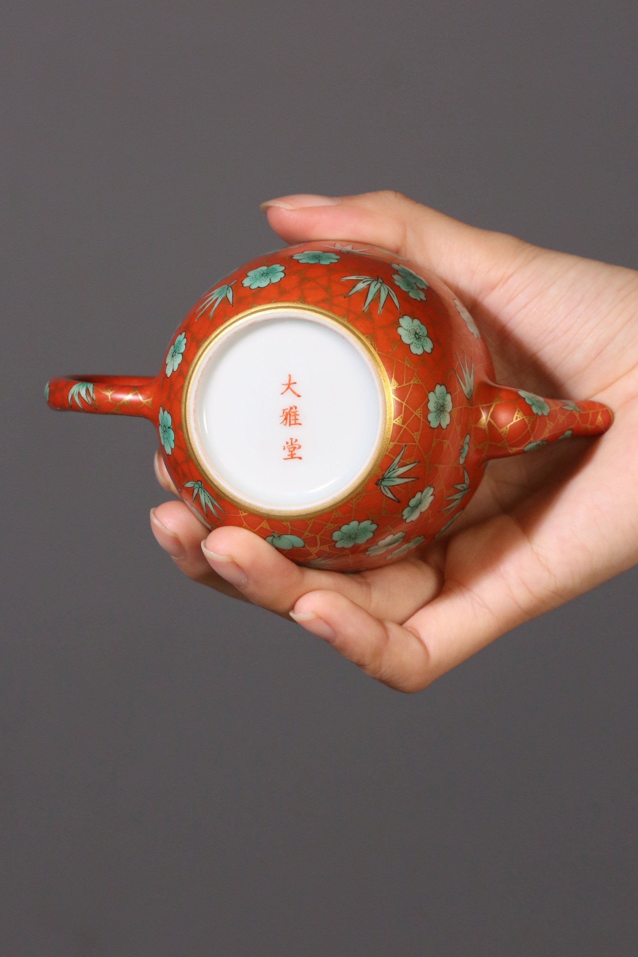 Iron-Red Ice Plum Palace Lantern Teapot