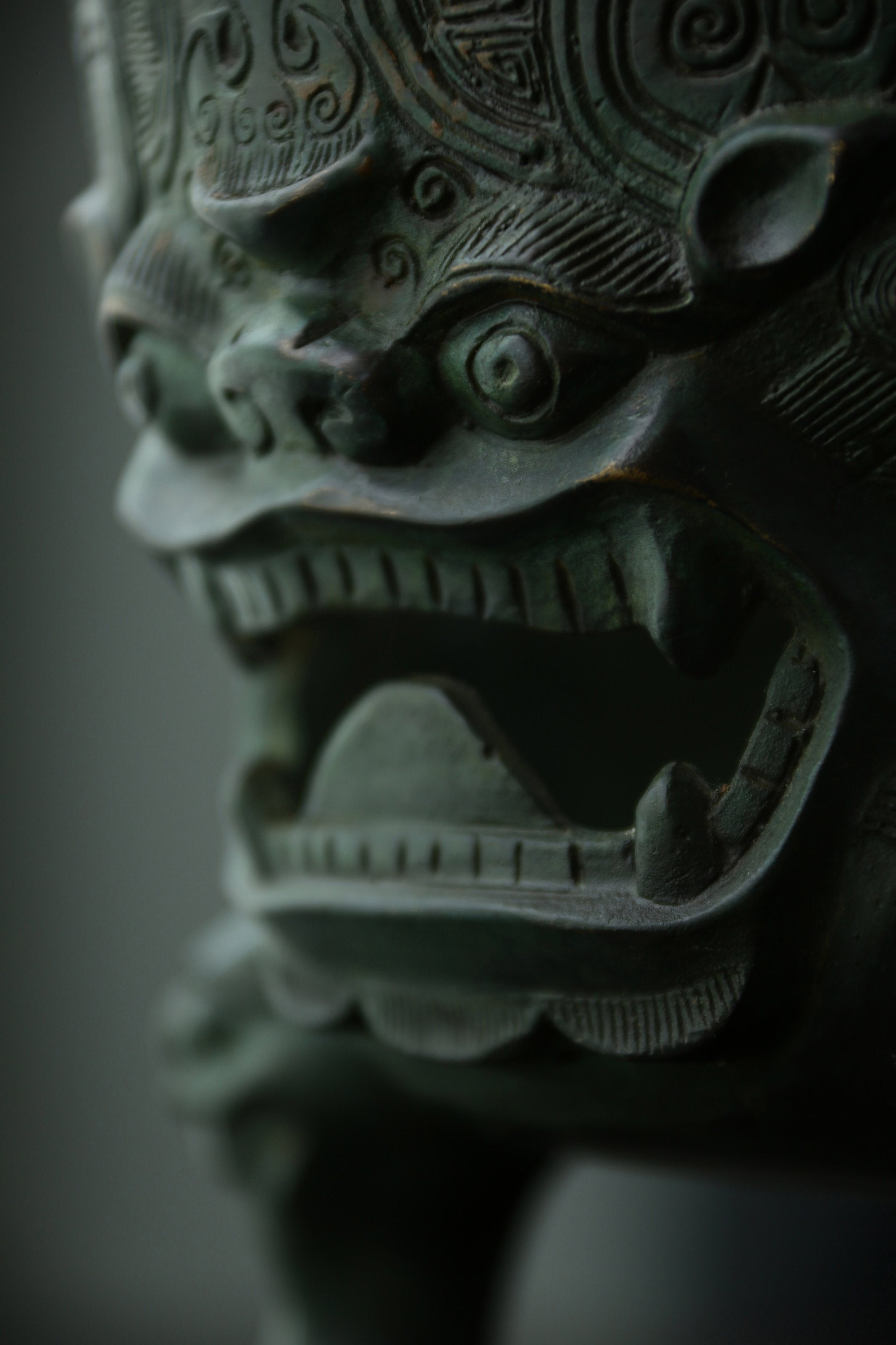 复刻西周青铜兽首茶道炉