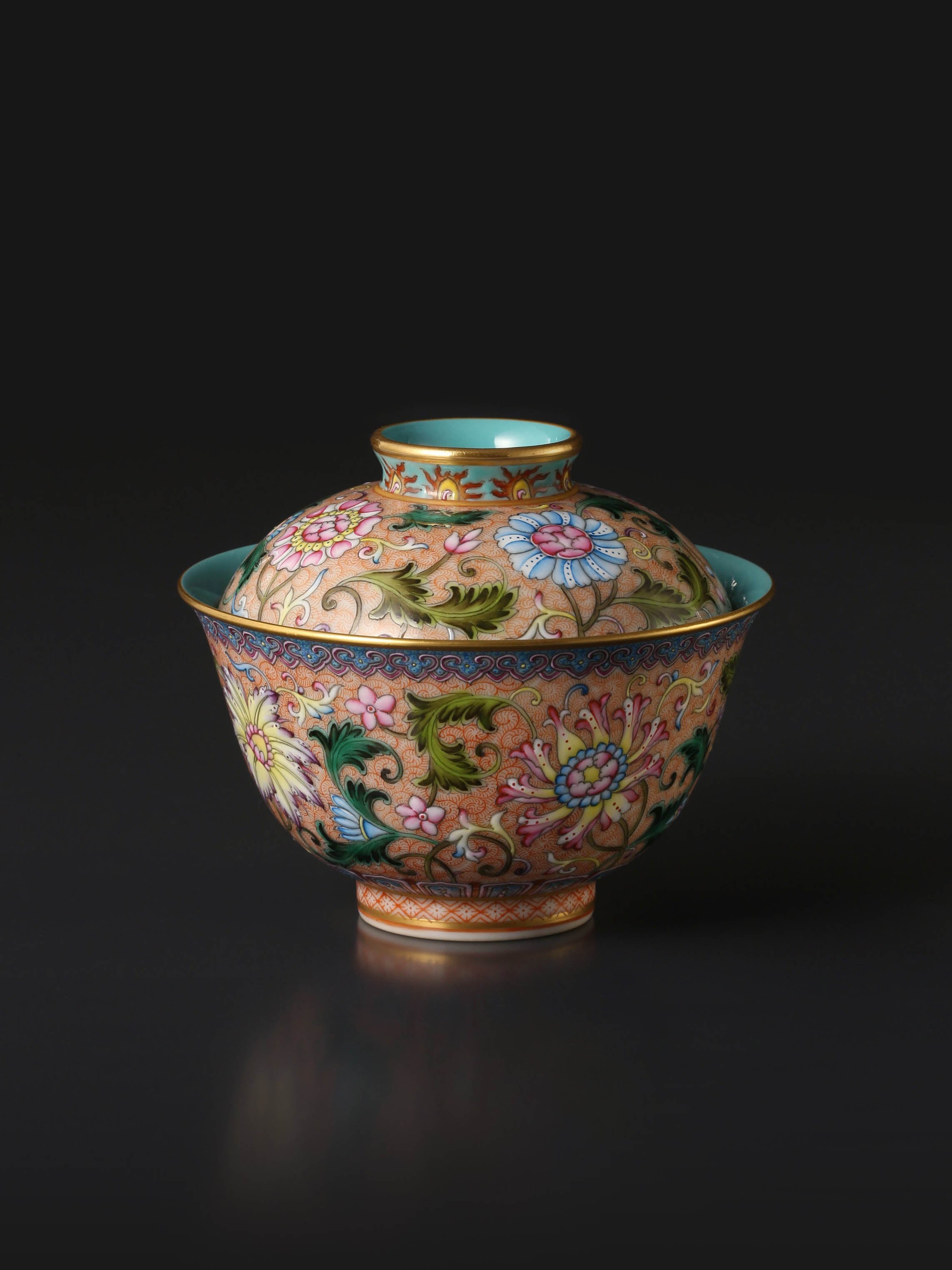 Guyuexuan Gaiwan(Lidded Bowl) / Cup with Scrolling Flowers