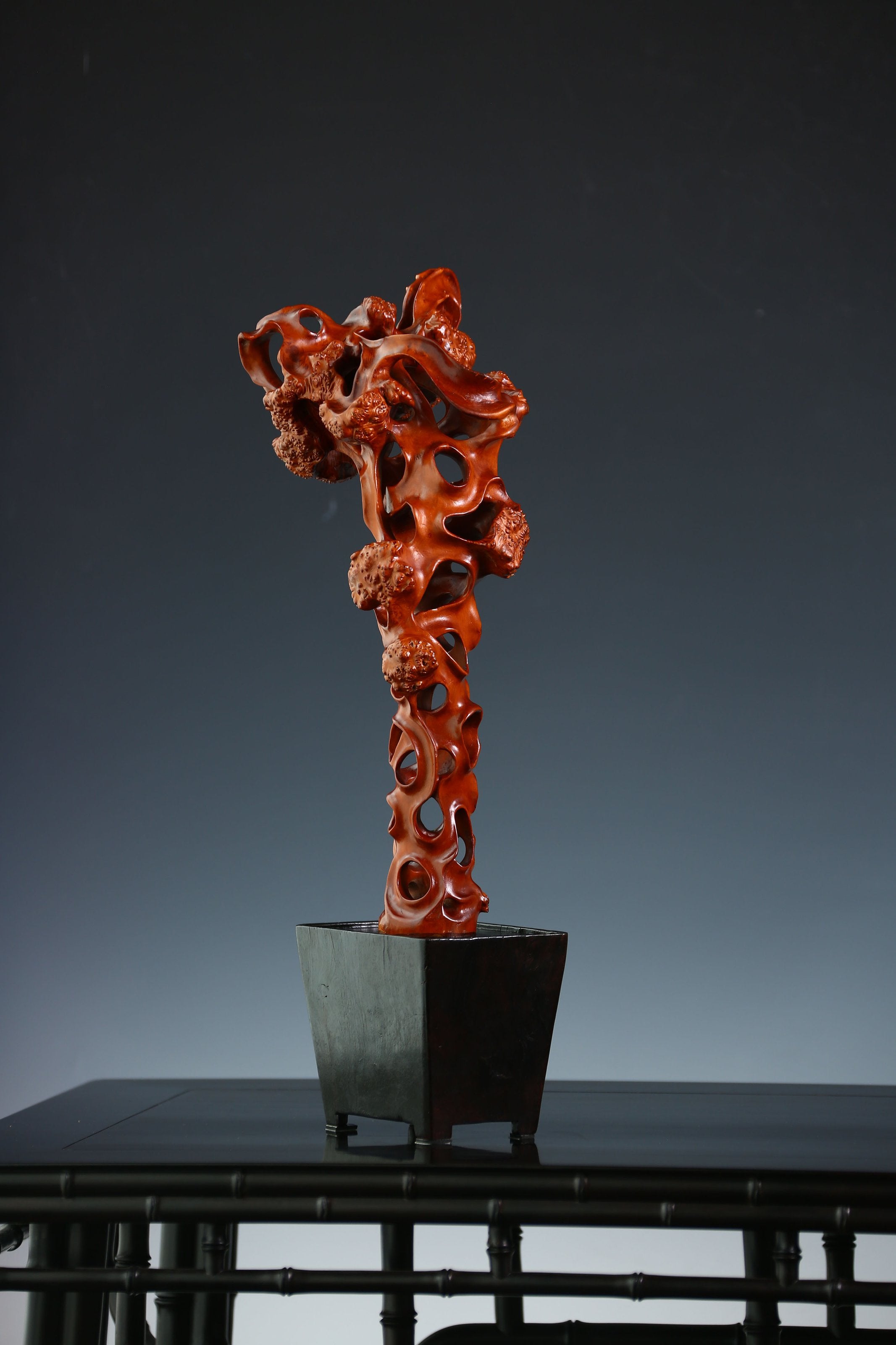 黄杨木雕立峰山子