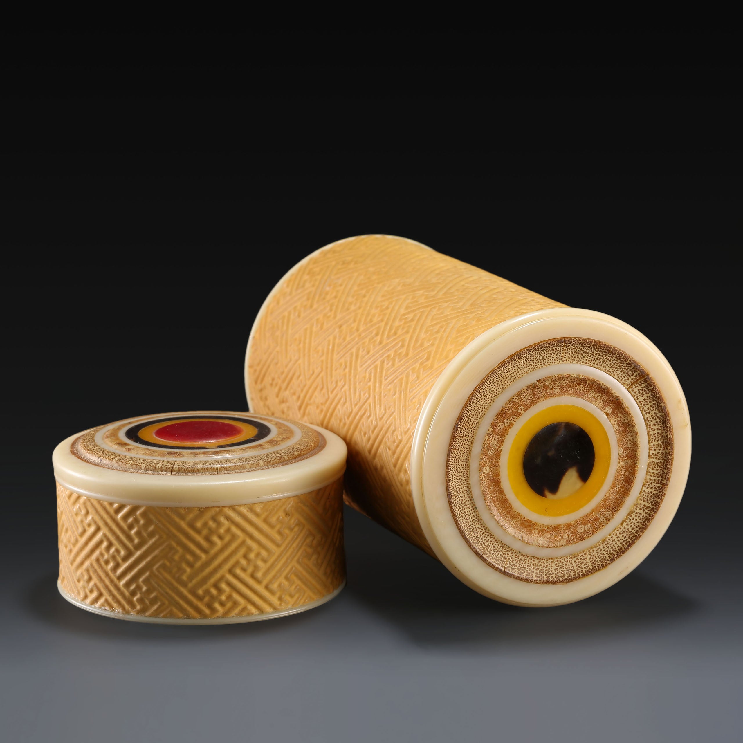 葫芦万字纹茶叶罐