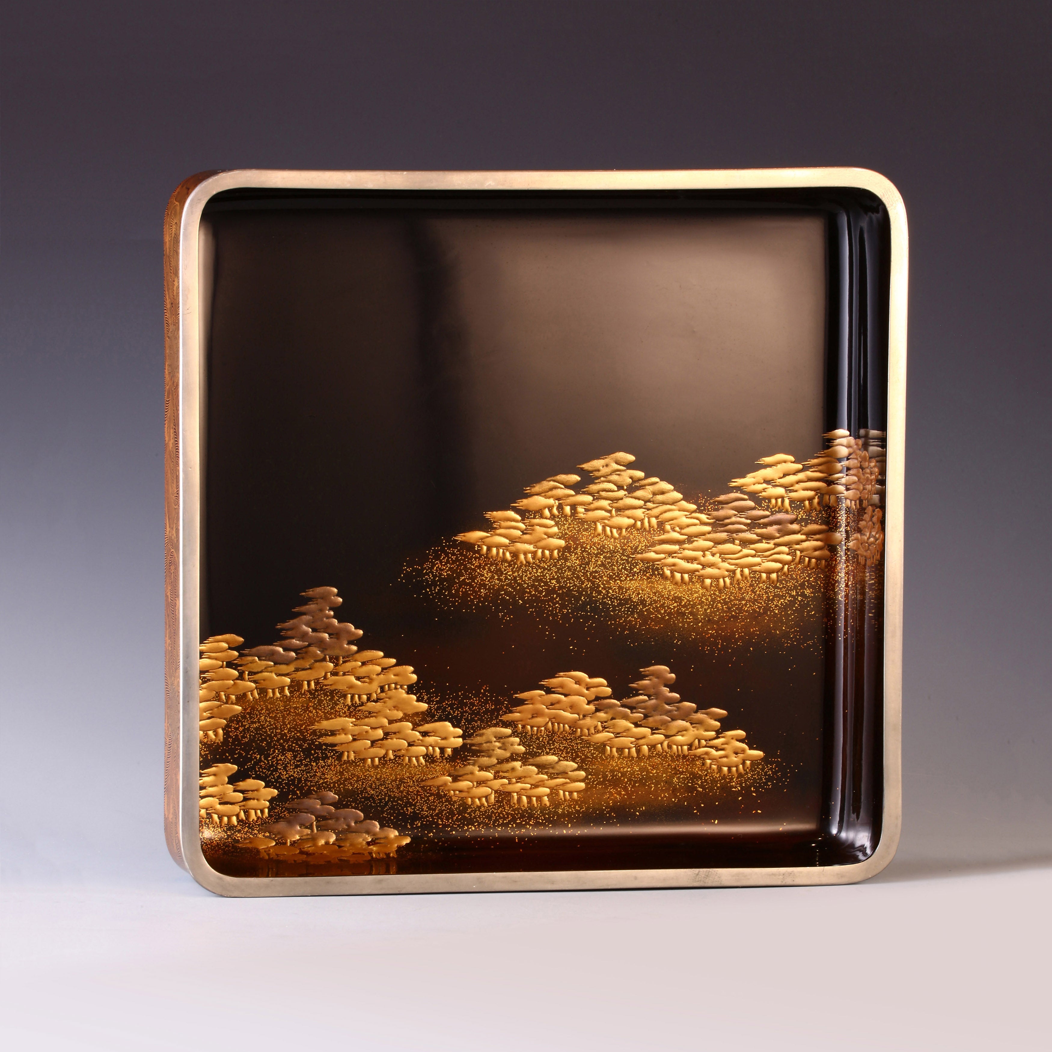 Kaga Maki-e Matsuyama Landscape Large Tea Tray