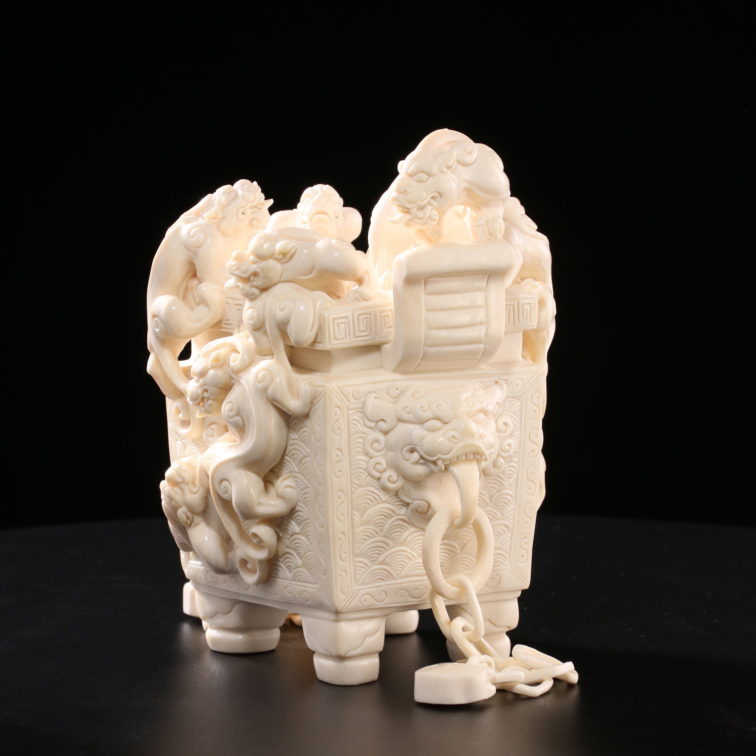 Nine Dragon Cauldron