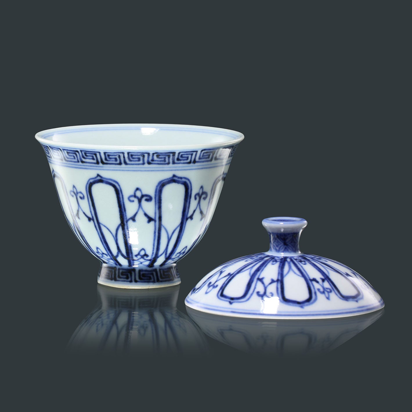 Lotus Petal & Meander Motif Flared Rim Floral Gaiwan(lidded bowl)/Chicken Heart Cup