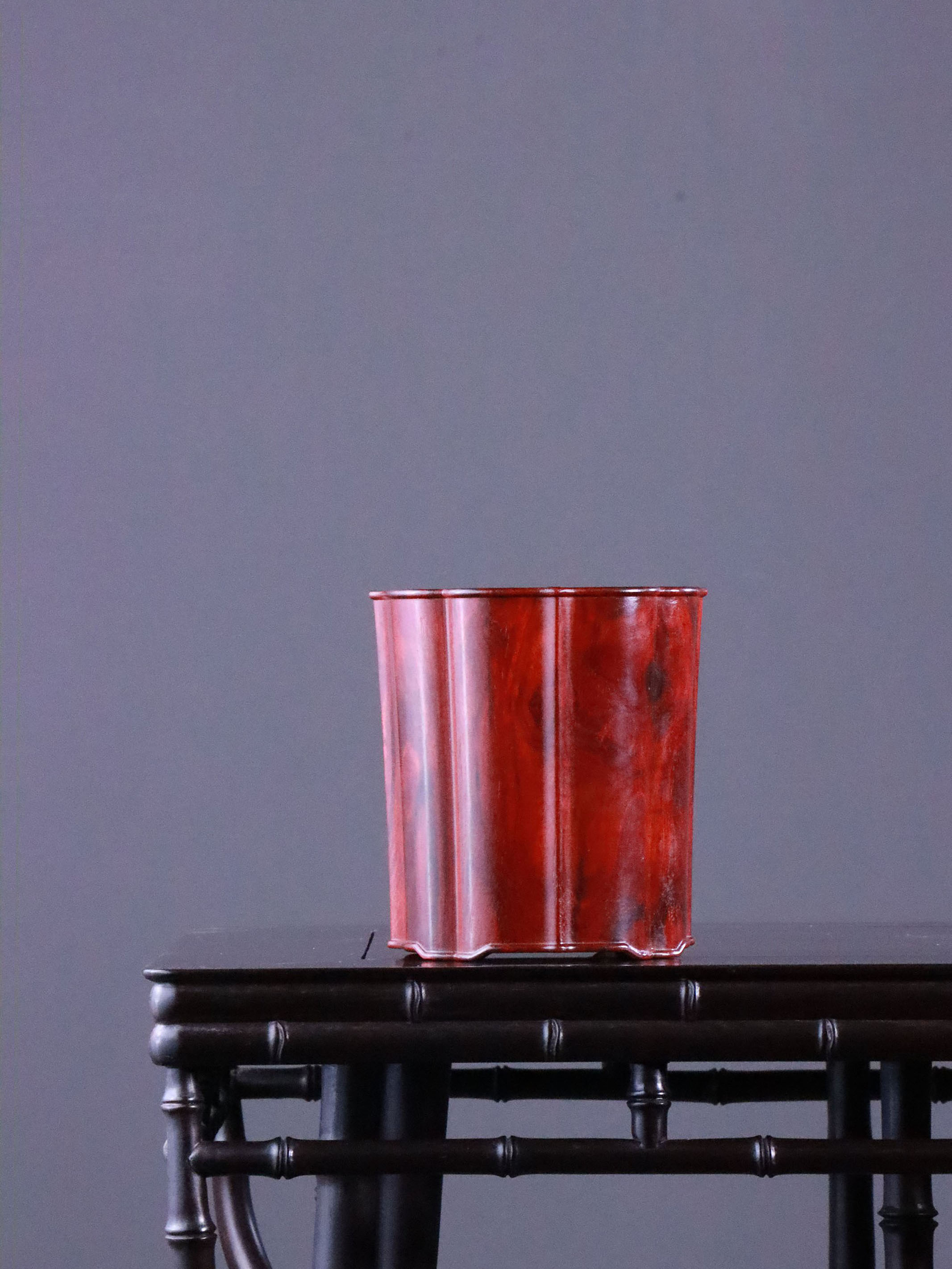 印度小葉紫檀菱花口筆筒