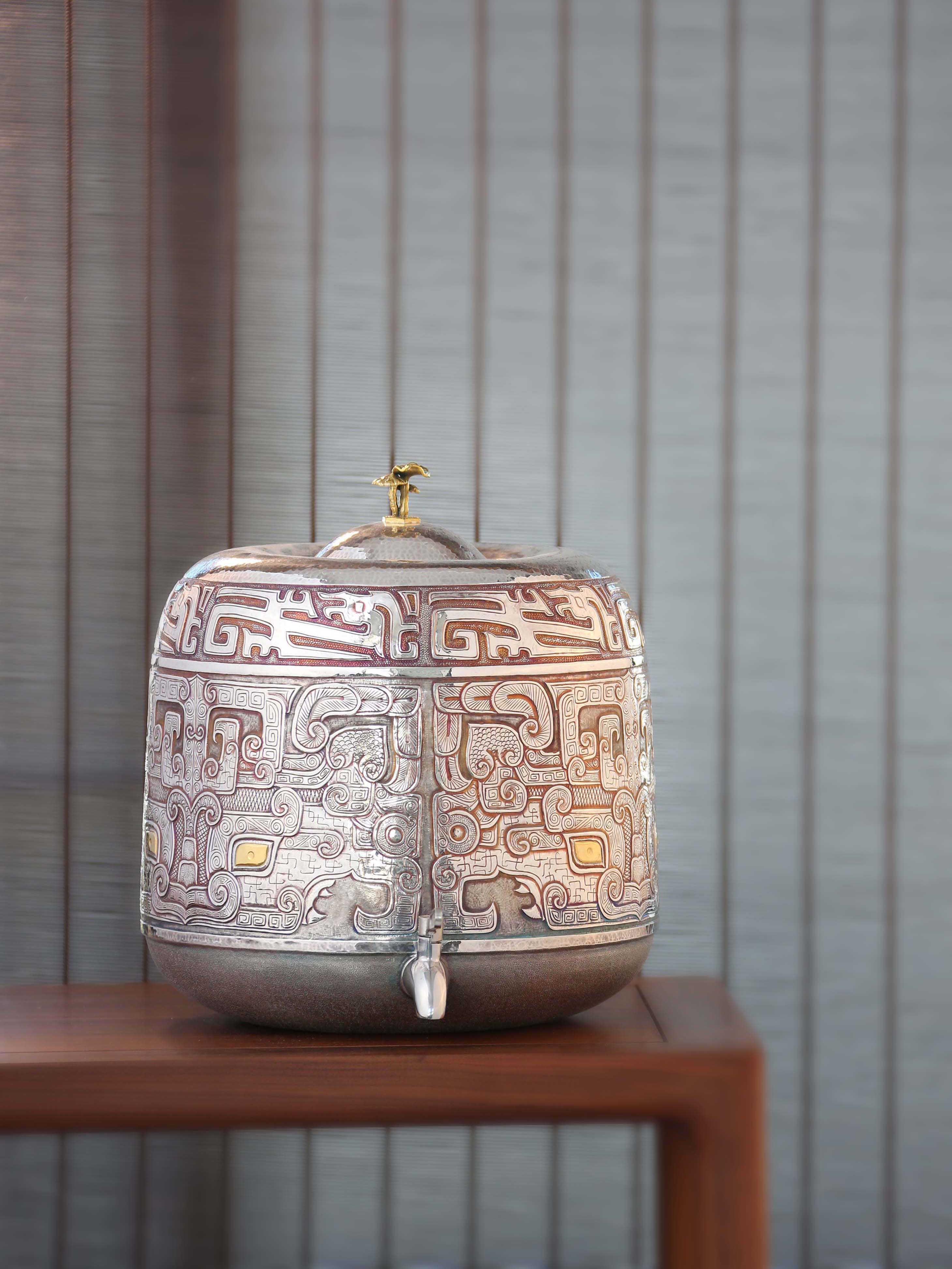 Lingzhi Picking Pot | Pure Silver