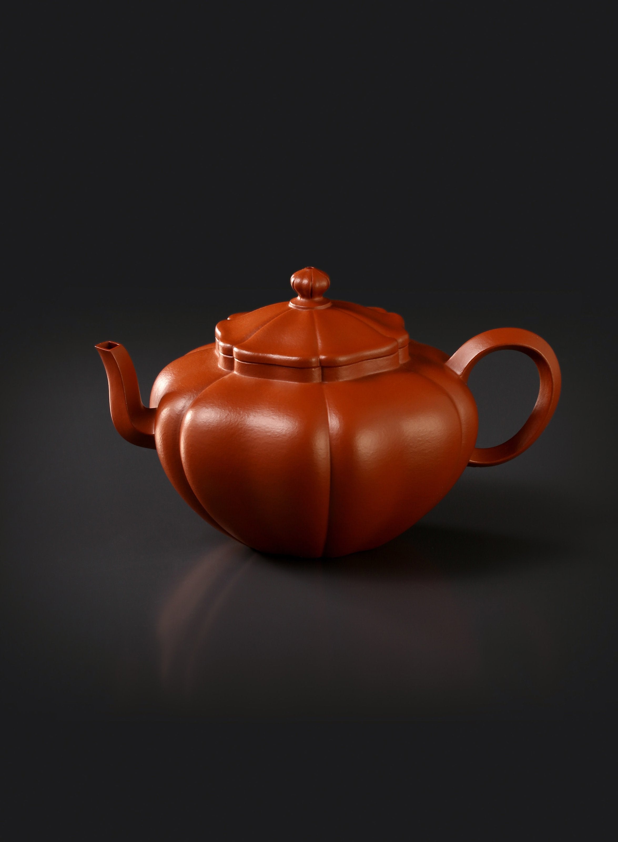 张丽妹制小煤窑朱泥六瓣葵花壶